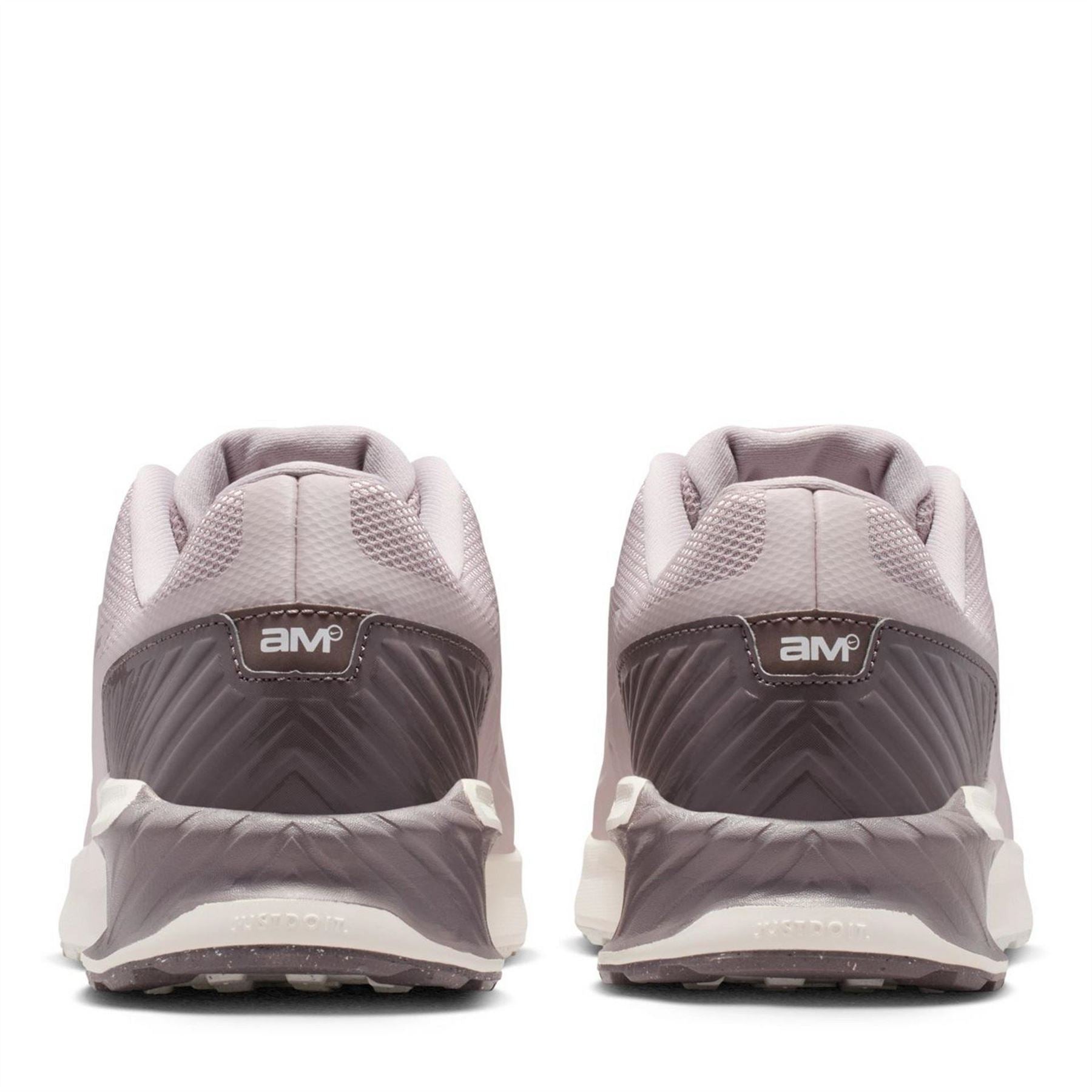 Nike Air Max Bia Low Top Sneakers