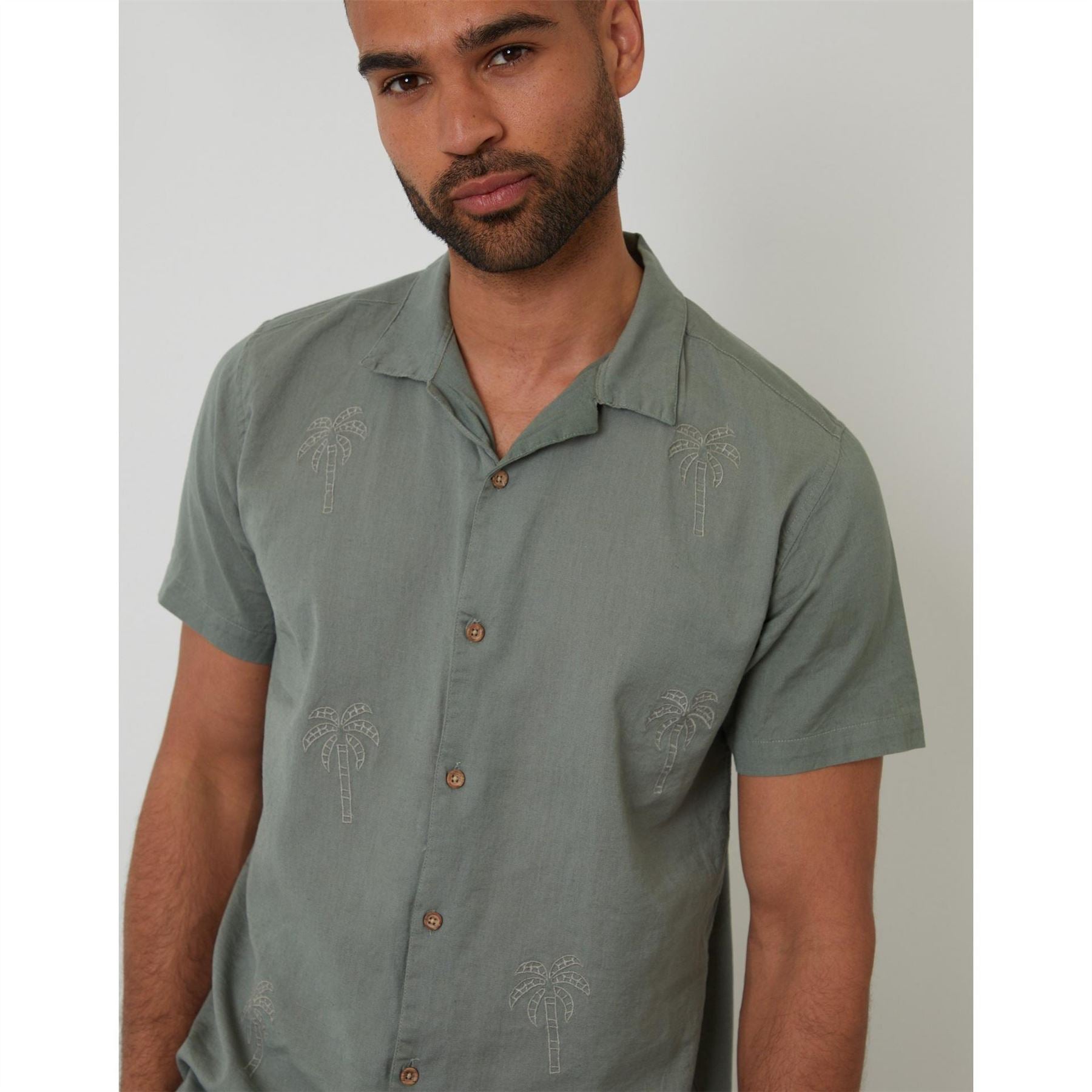 Threadbare Regular Fit Short Sleeve Point Collar Shirt