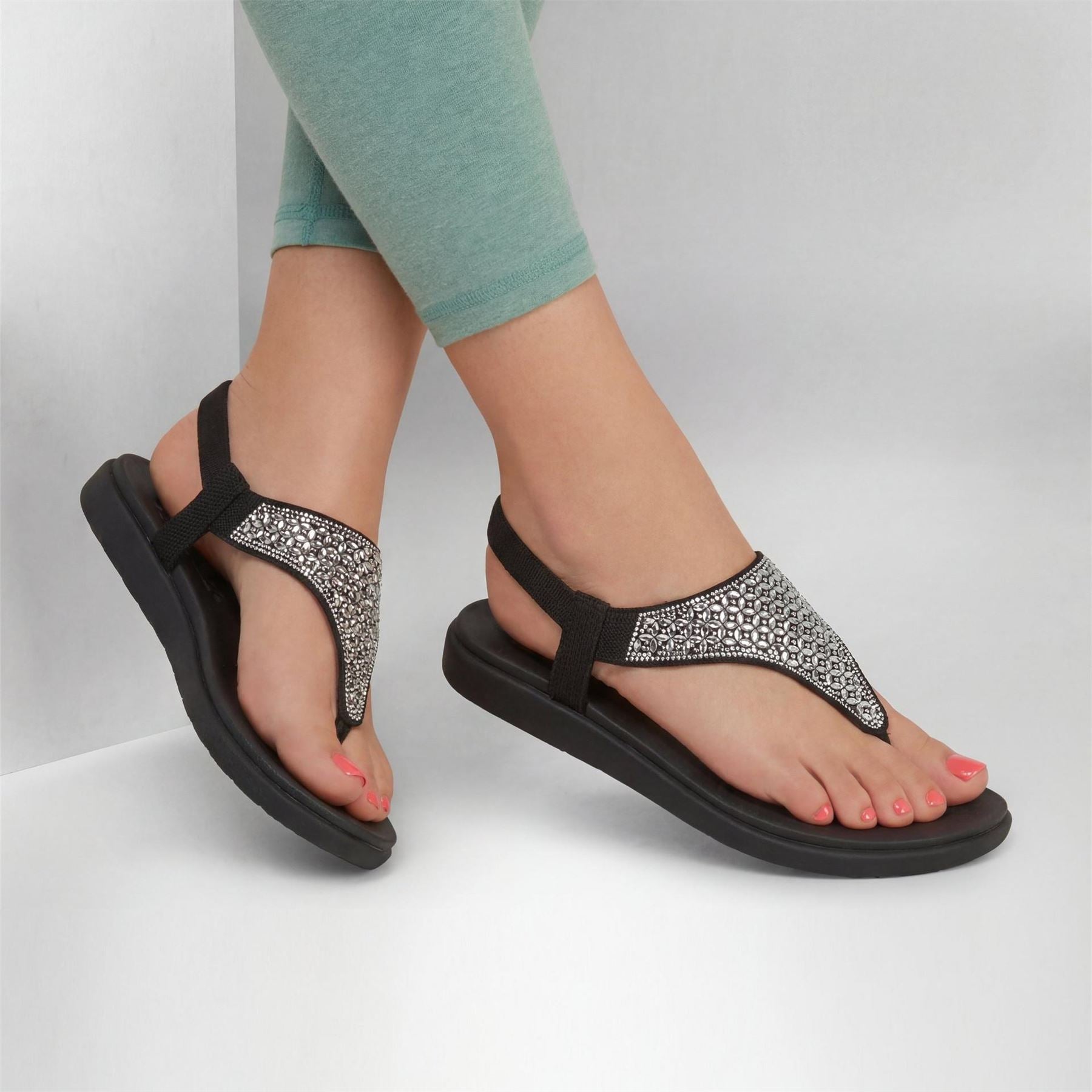 Skechers Med Luxe Me Flat Sandals