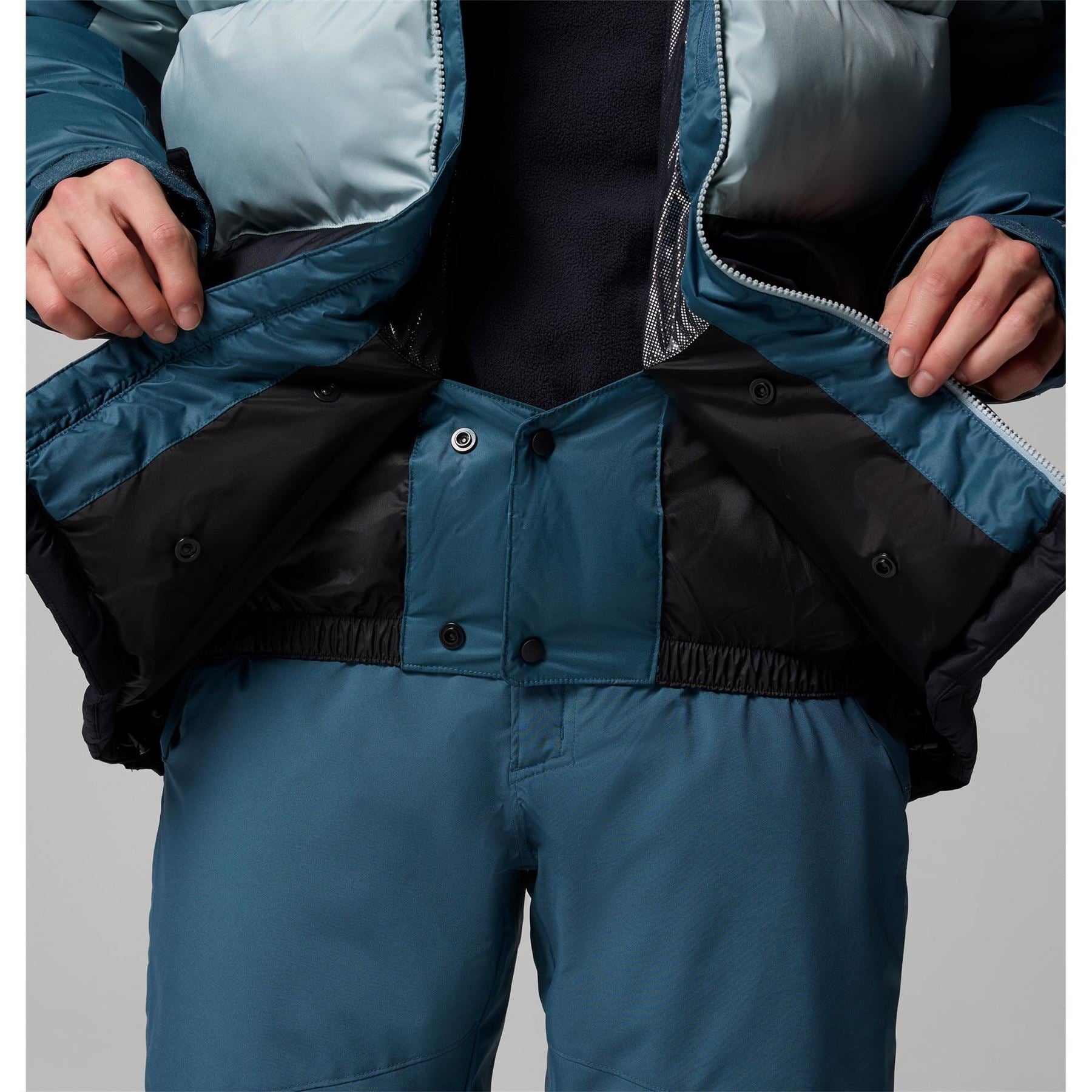 Columbia Slope Style Omni Heat Thermal Reflective Recycled Insulation Ski Jacket