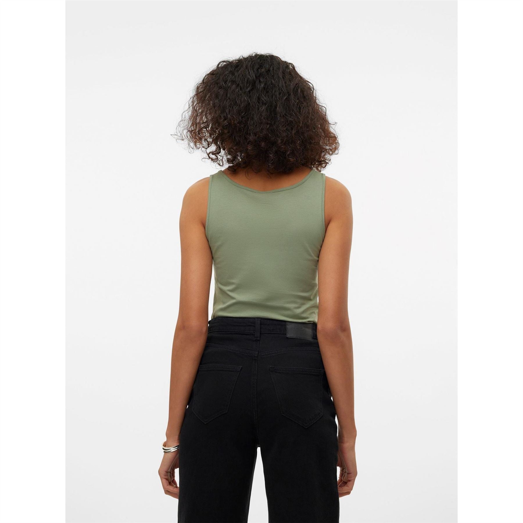 Vero Moda Scoop Neck Slim Fit Tank Top