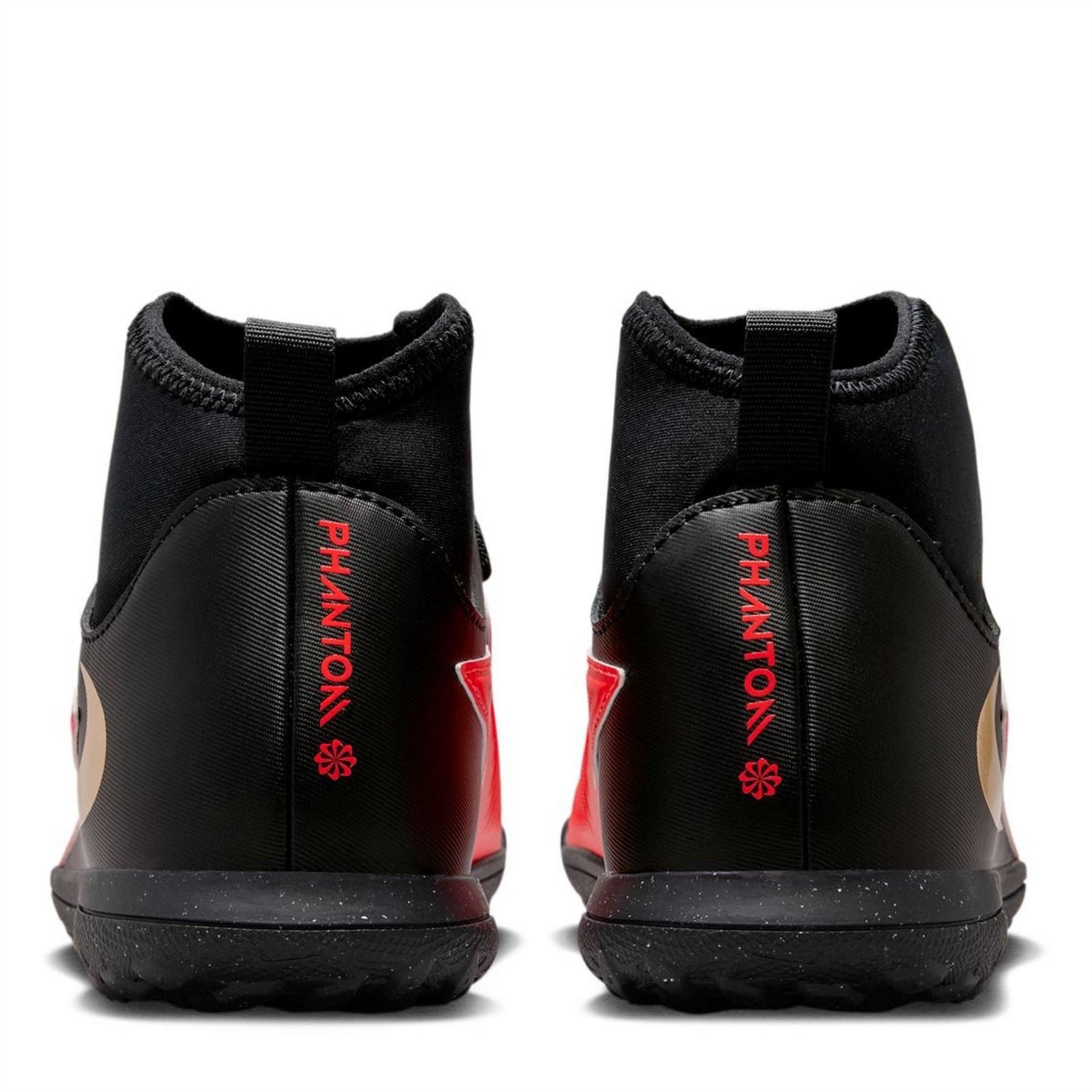 Nike Phantom Club Juniors Astro Turf Football Boots