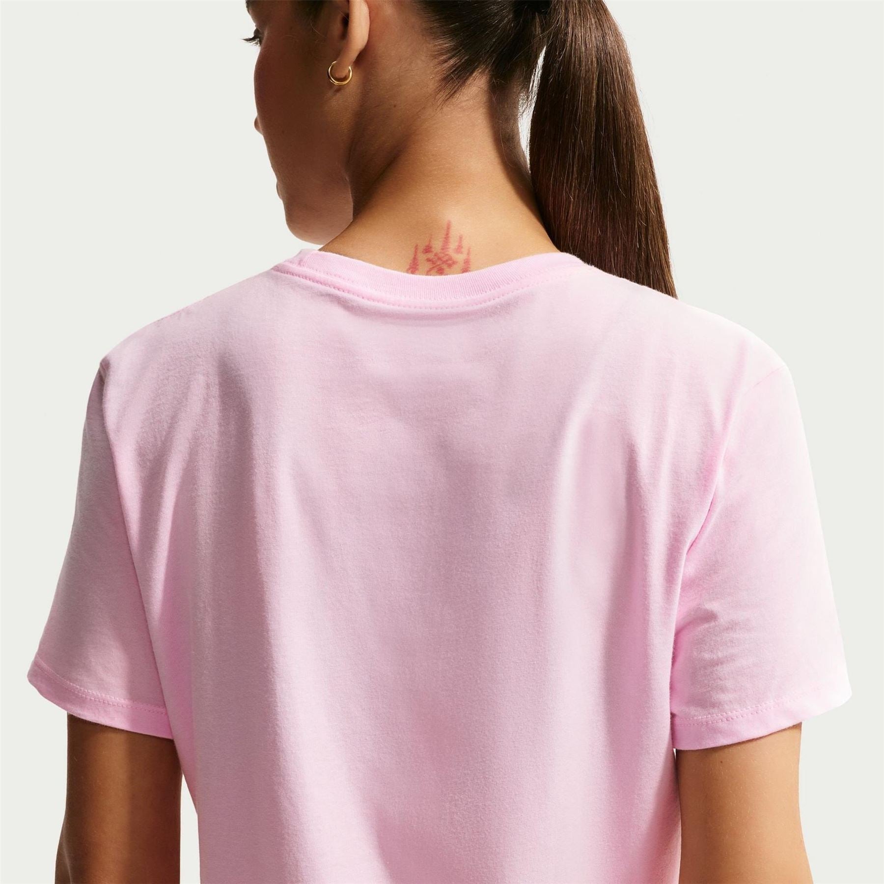 Nike Womens Sportswear Club T-Shirt