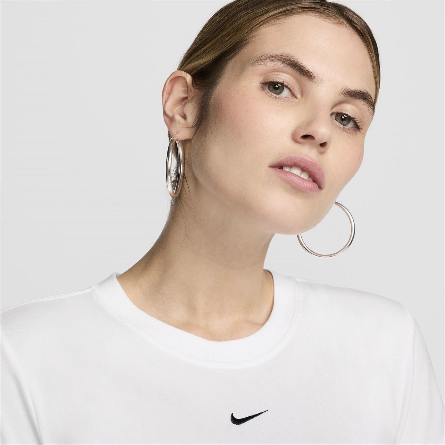 Nike Womens Sportswear Chill Knit T-Shirt