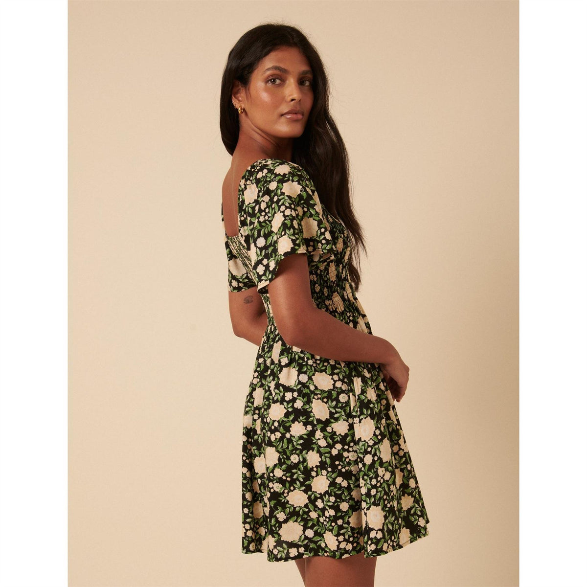 Nobodys Child Bella Square Neck Short Sleeve Mini Dress