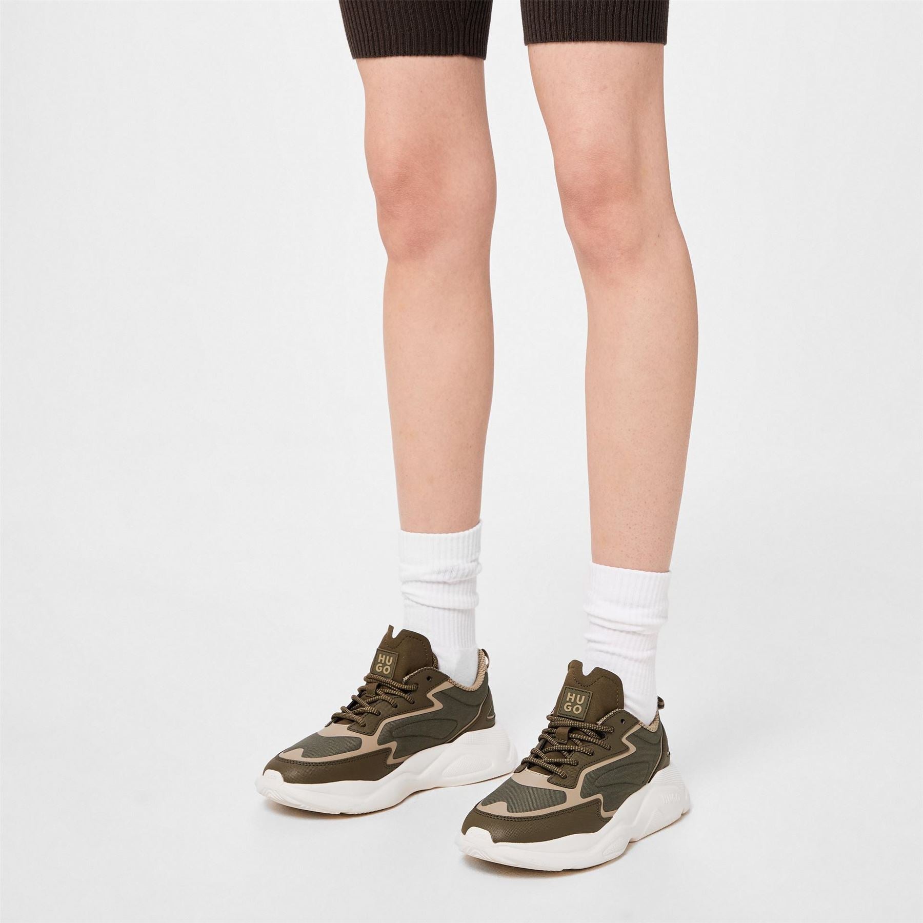 Hugo Leon Runners