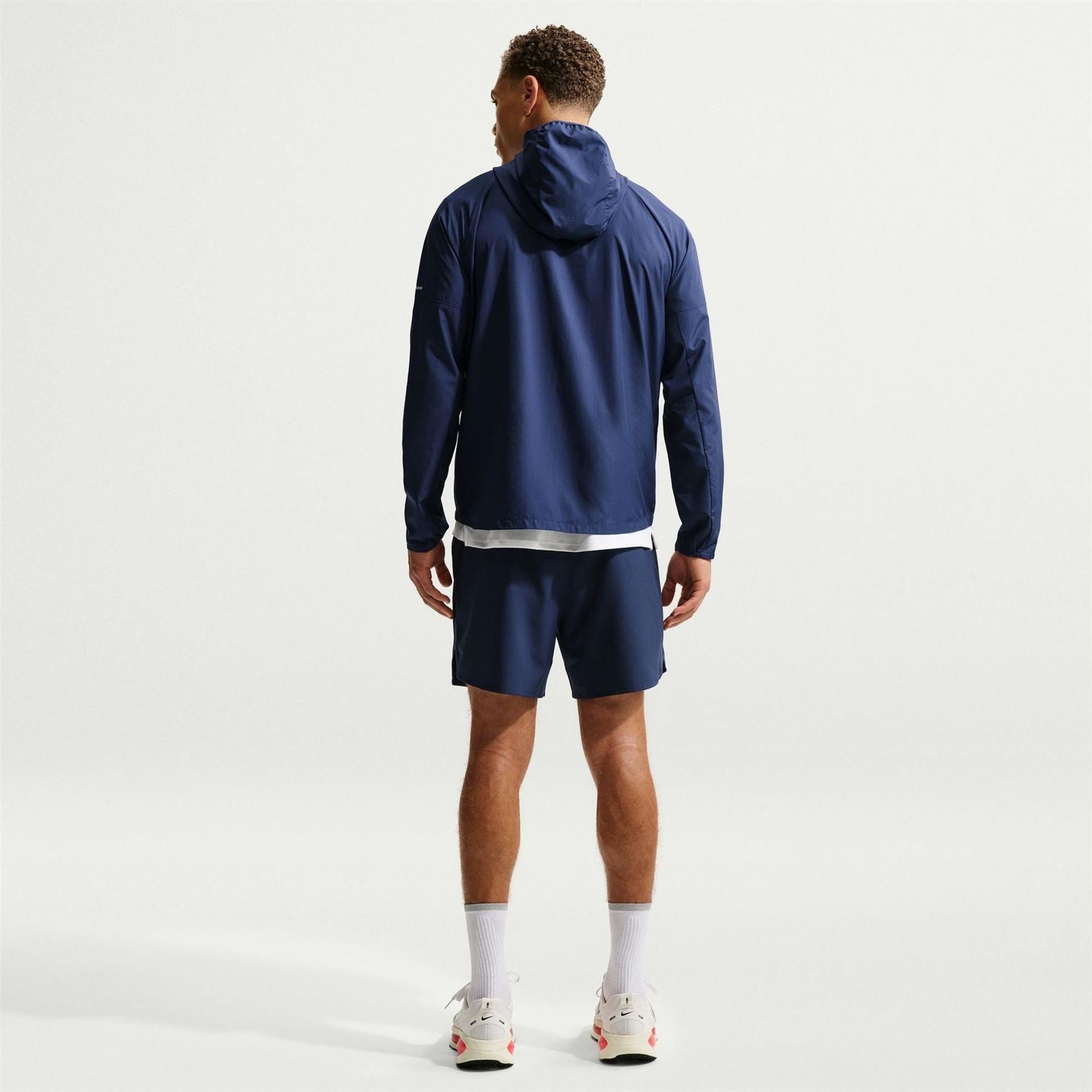 Nike Mens Miler Repel Running Jacket