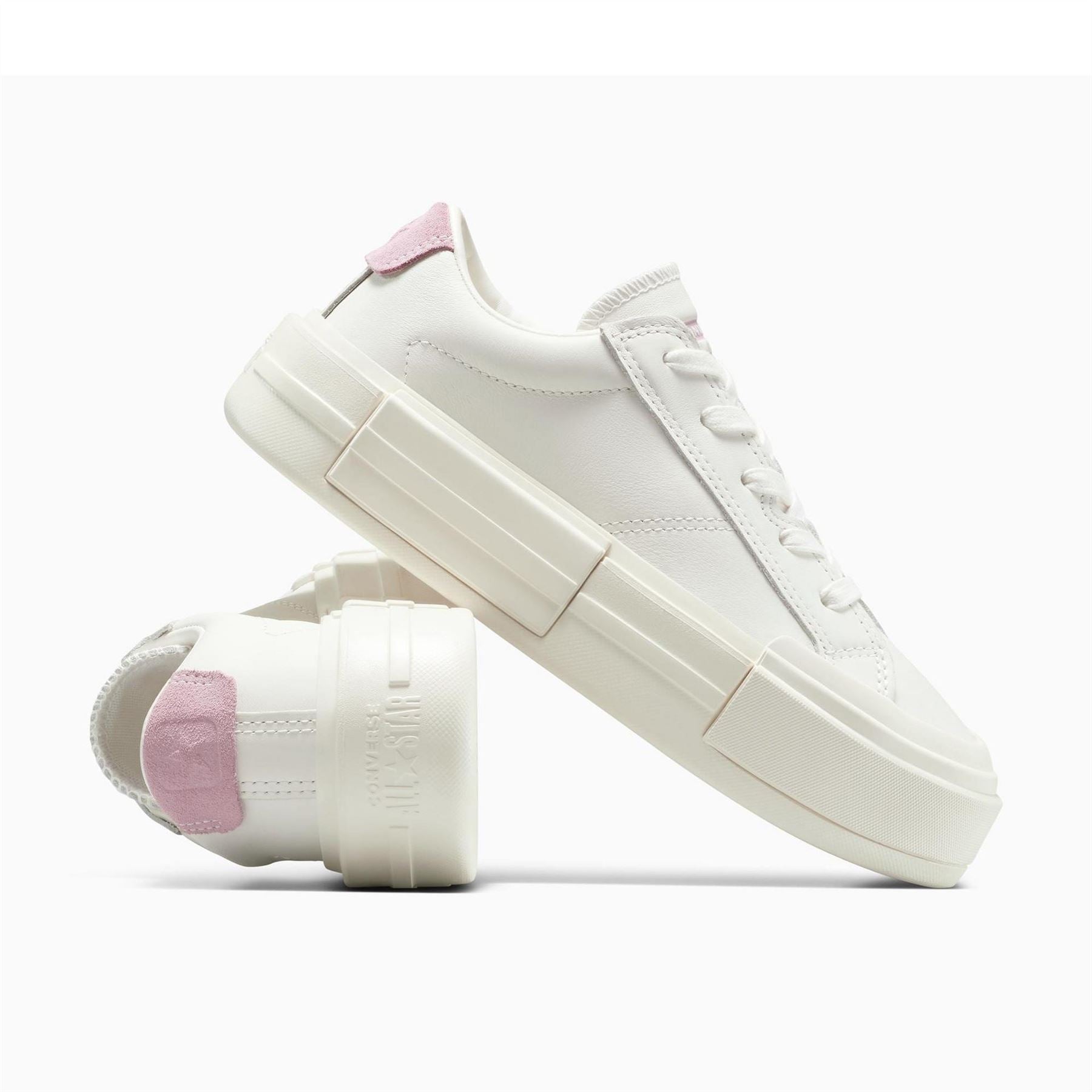 Converse Adults Cruise Leather Low Top Trainers