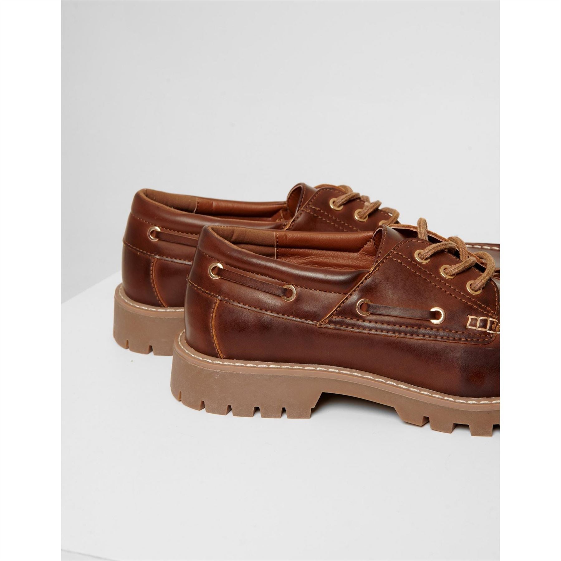 Threadbare Arrowton Moc Toe Lug Sole Loafers