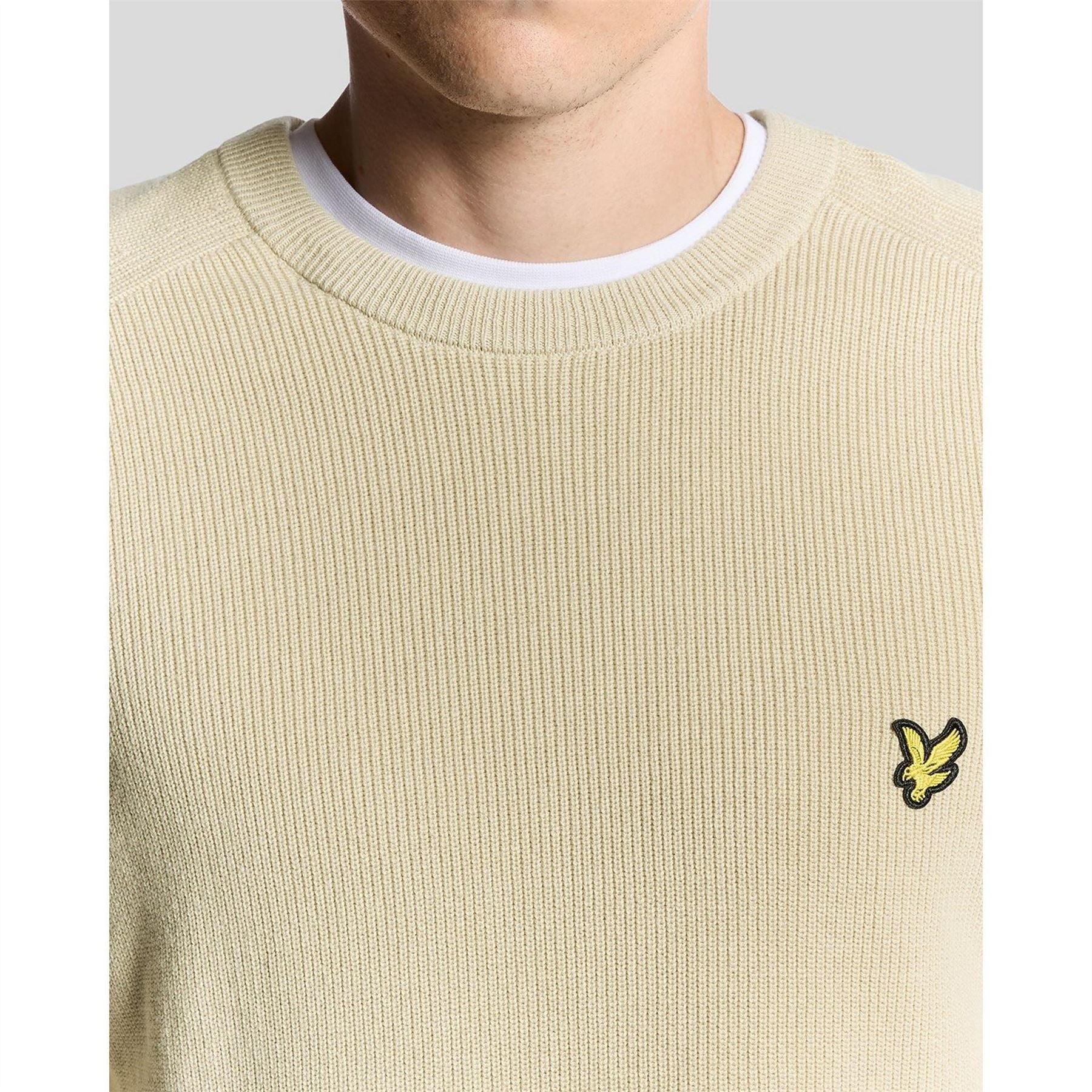 Lyle and Scott Ribbed Crew Neck Raglan Sleeve Sweater