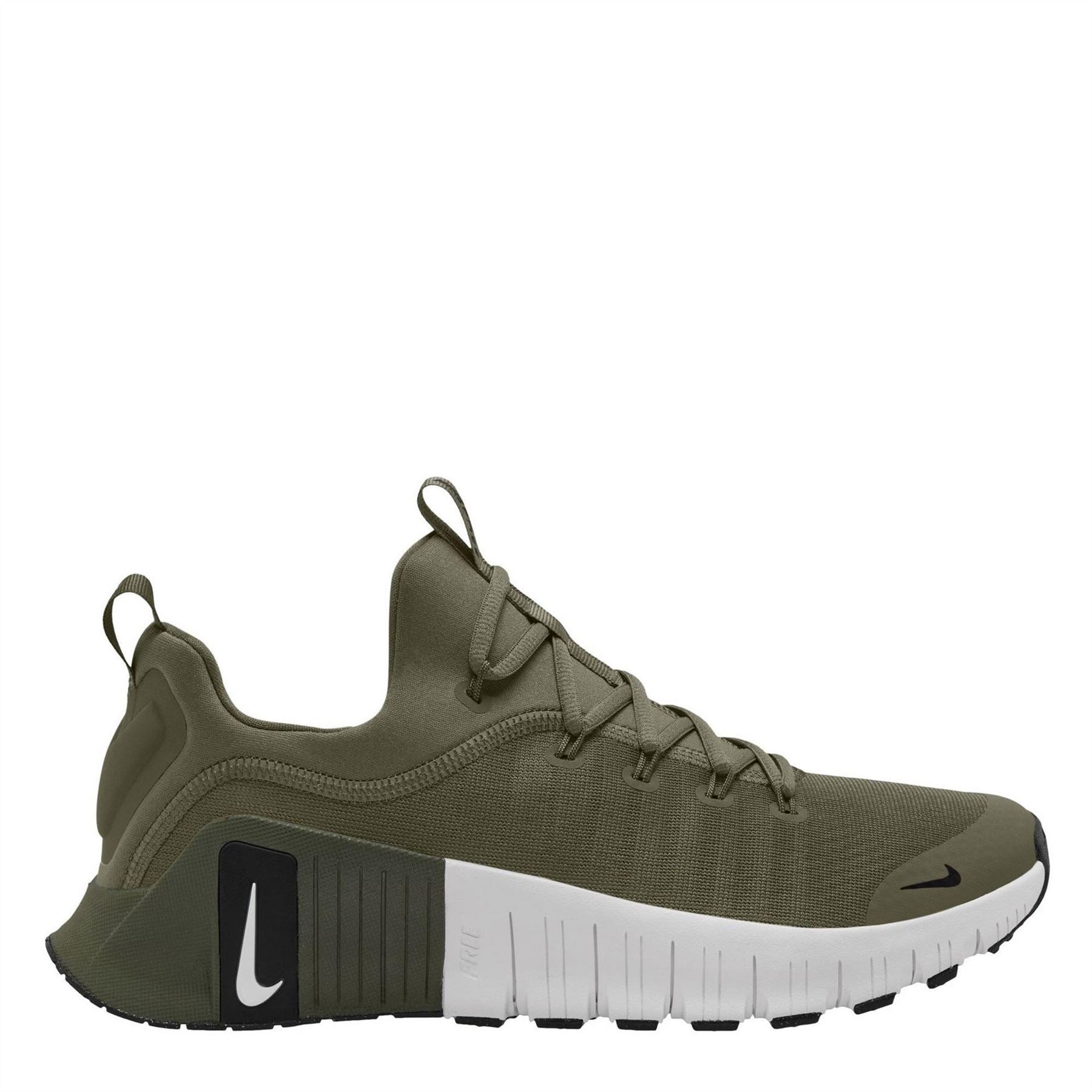 Nike Free Metcon 6 Low Top Sneakers