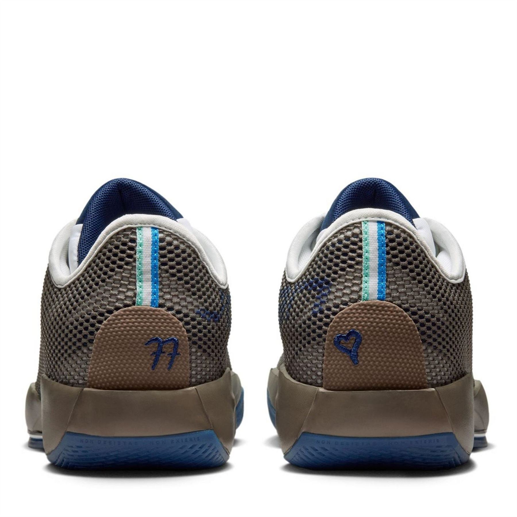 Air Jordan Luka 77 Basketball Trainers