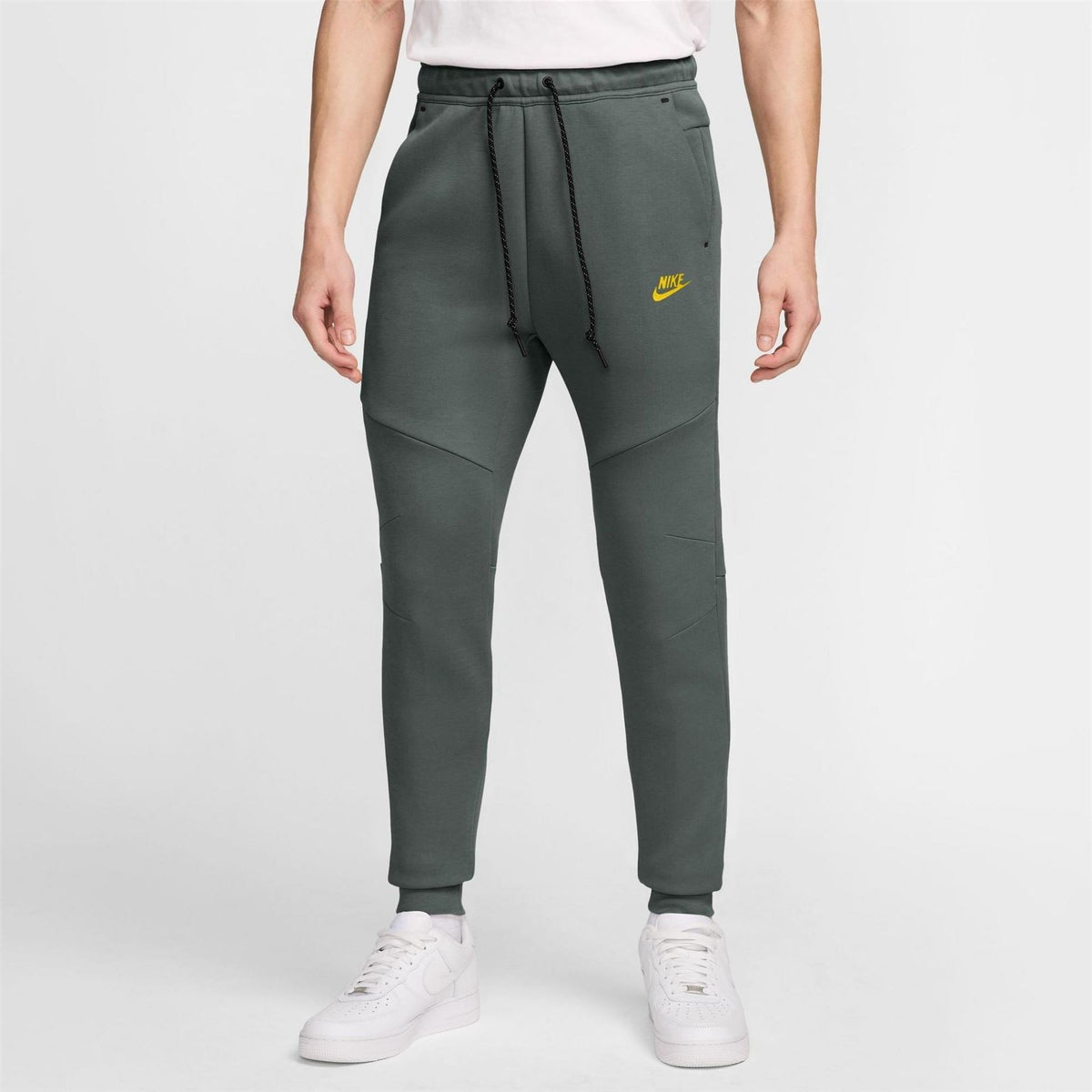 Nike Mens Tech Fleece Joggers