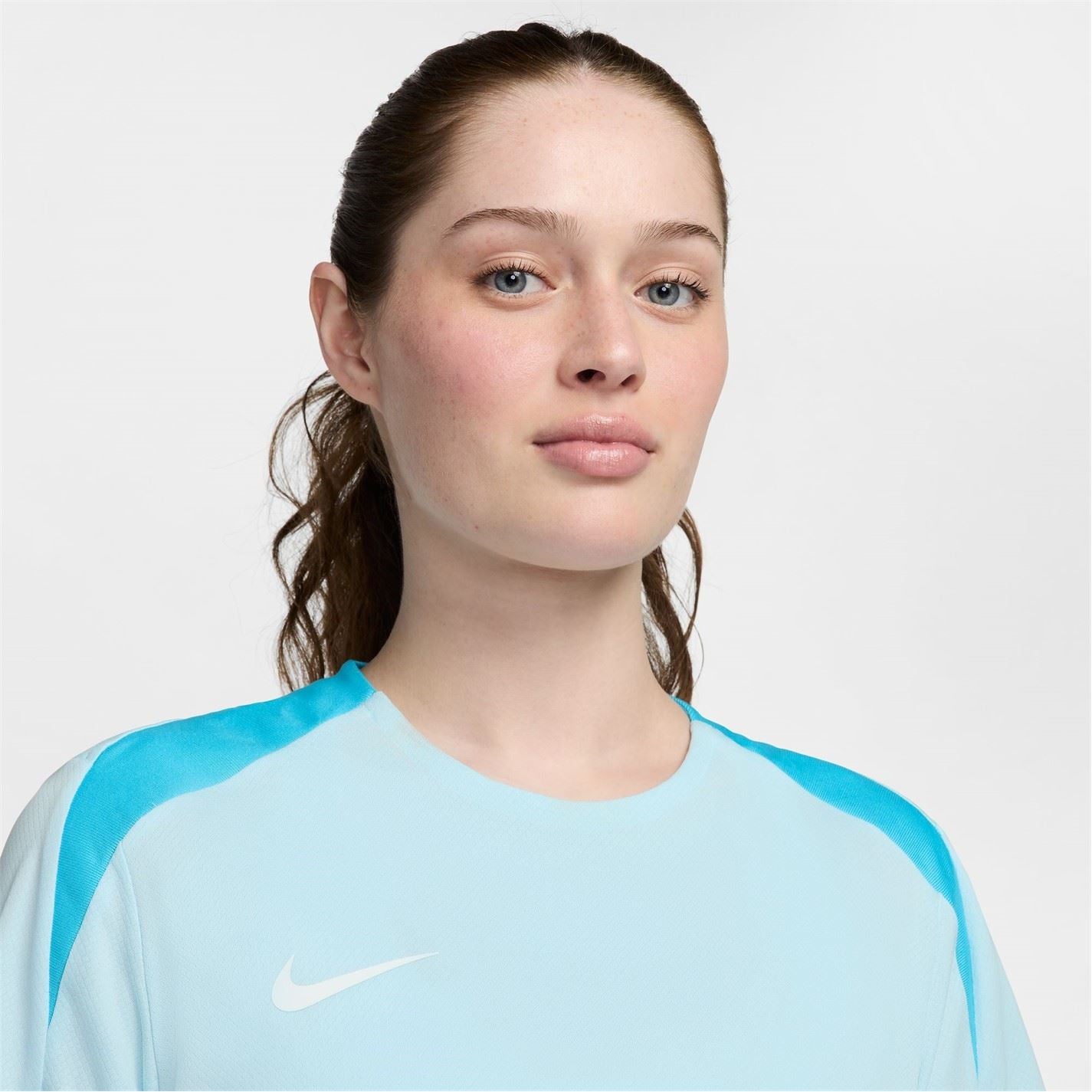 Nike Womens Gear Up Short Sleeve Tee