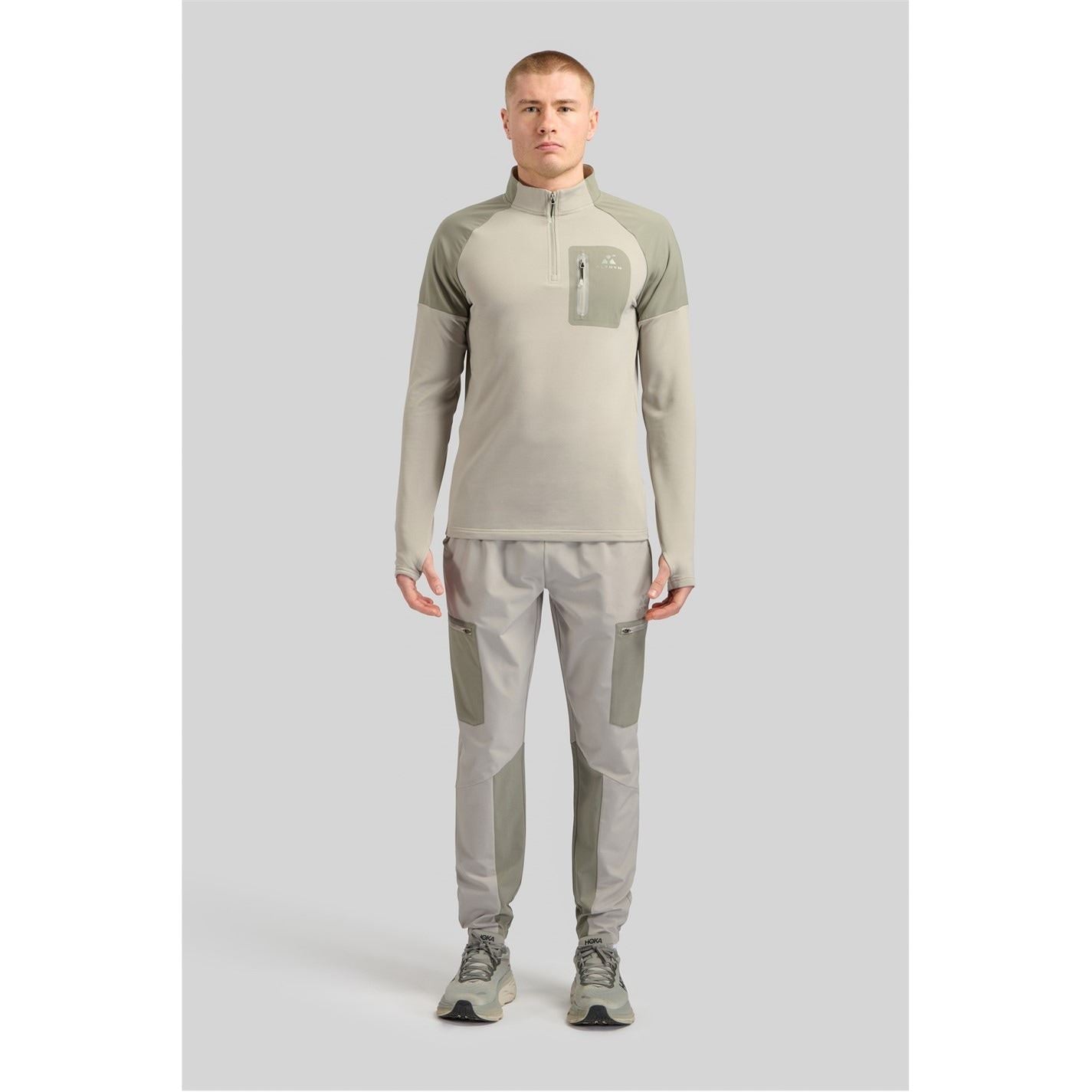 ALTRYN Closed Hem Poly Joggers