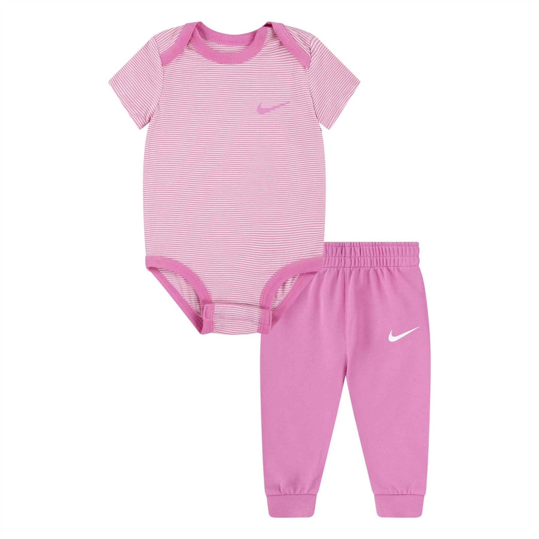 Nike Kids 2 Piece Striped Short Sleeve Pyjama Set