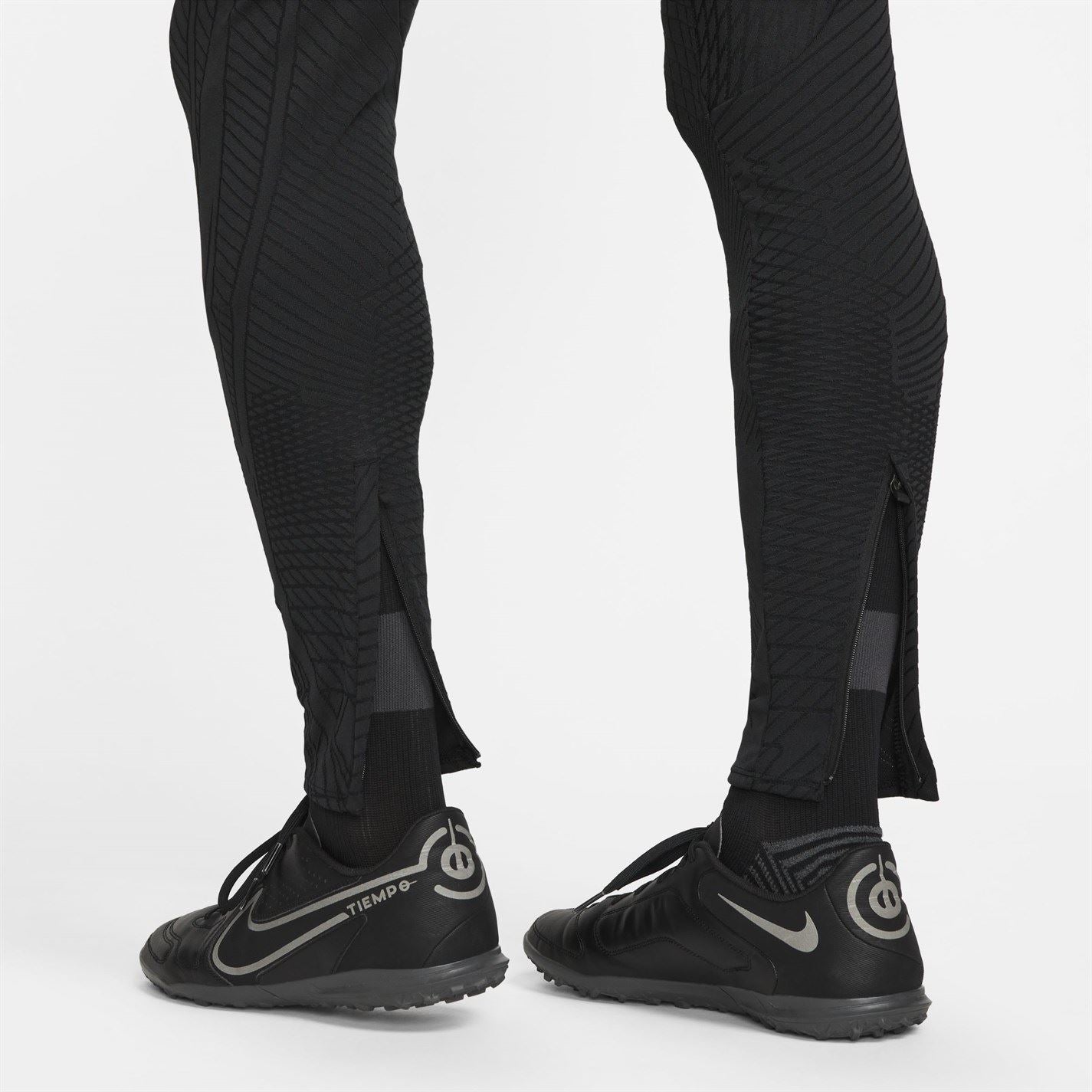 Nike Liverpool Strike Elite Tracksuit Bottoms Adults