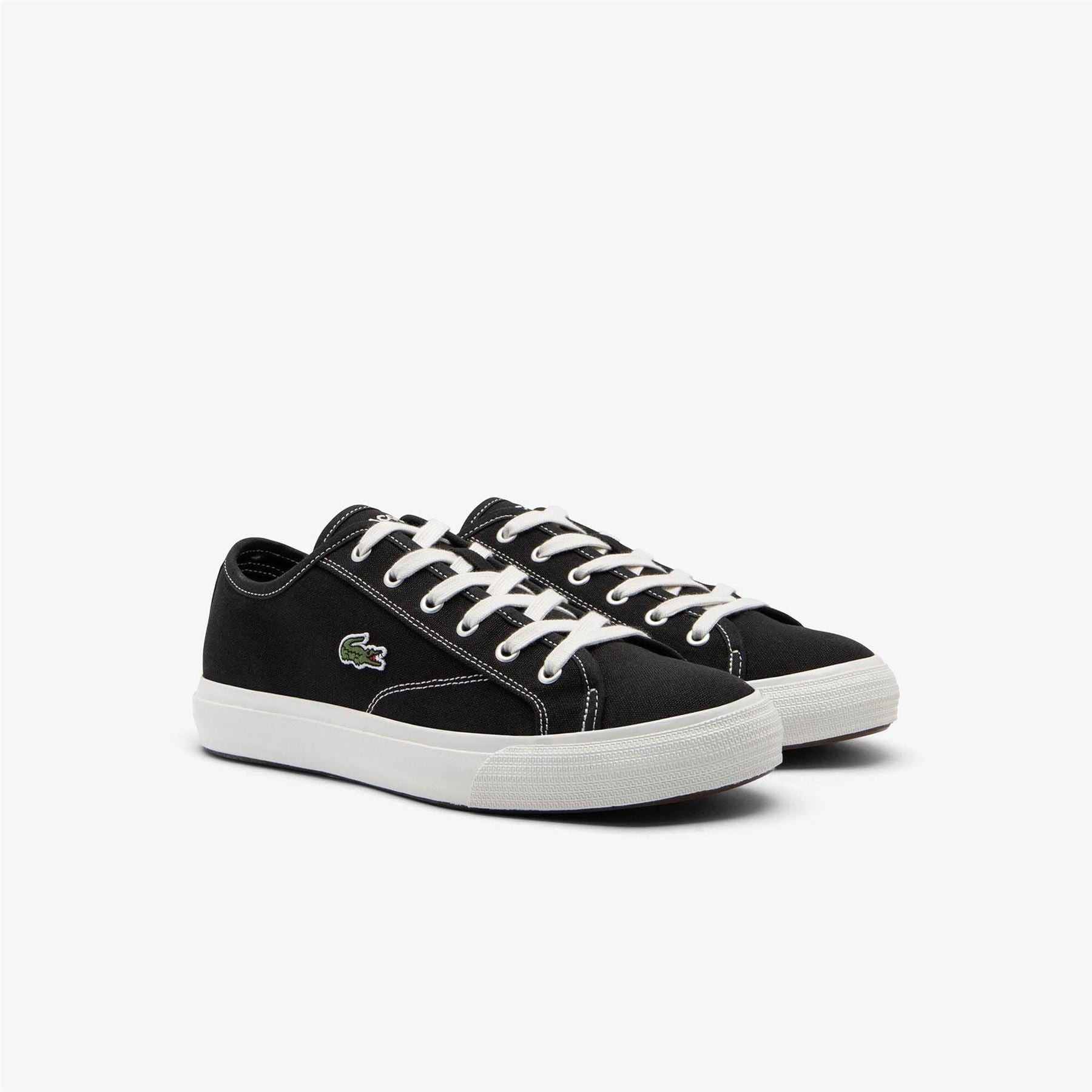 Lacoste Canvasas Low Trainers