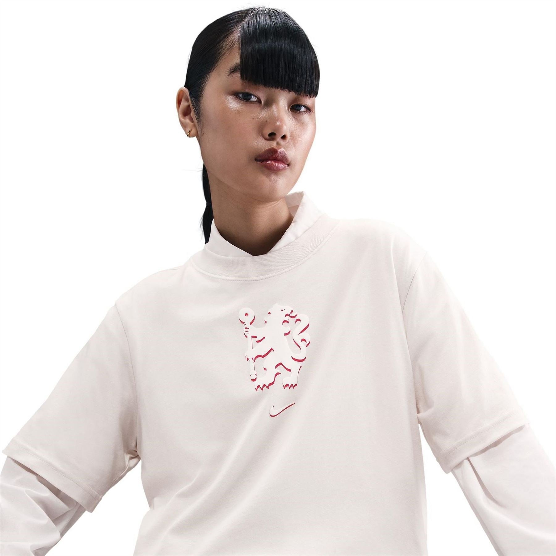 Nike Womens Chelsea Lion T-Shirt