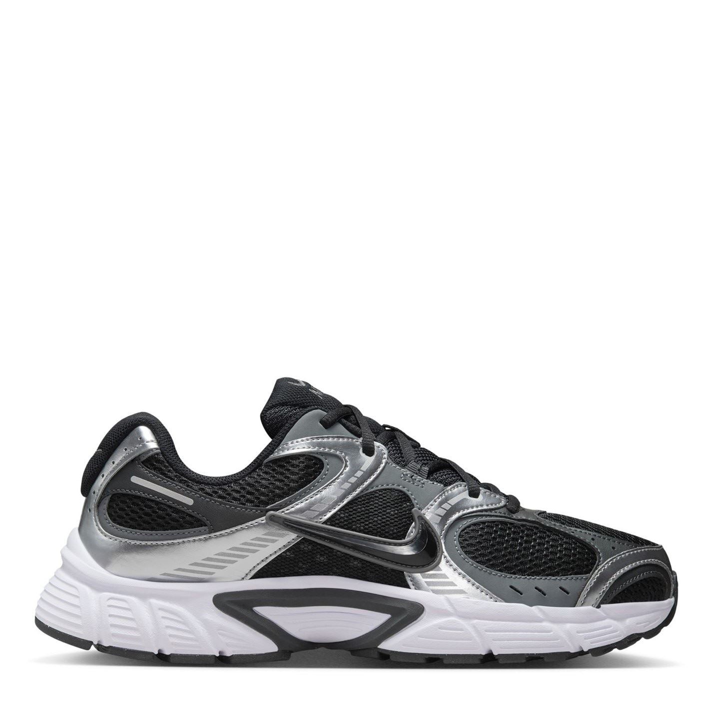 Nike Vomero 5 Running Flat Heel Trainers