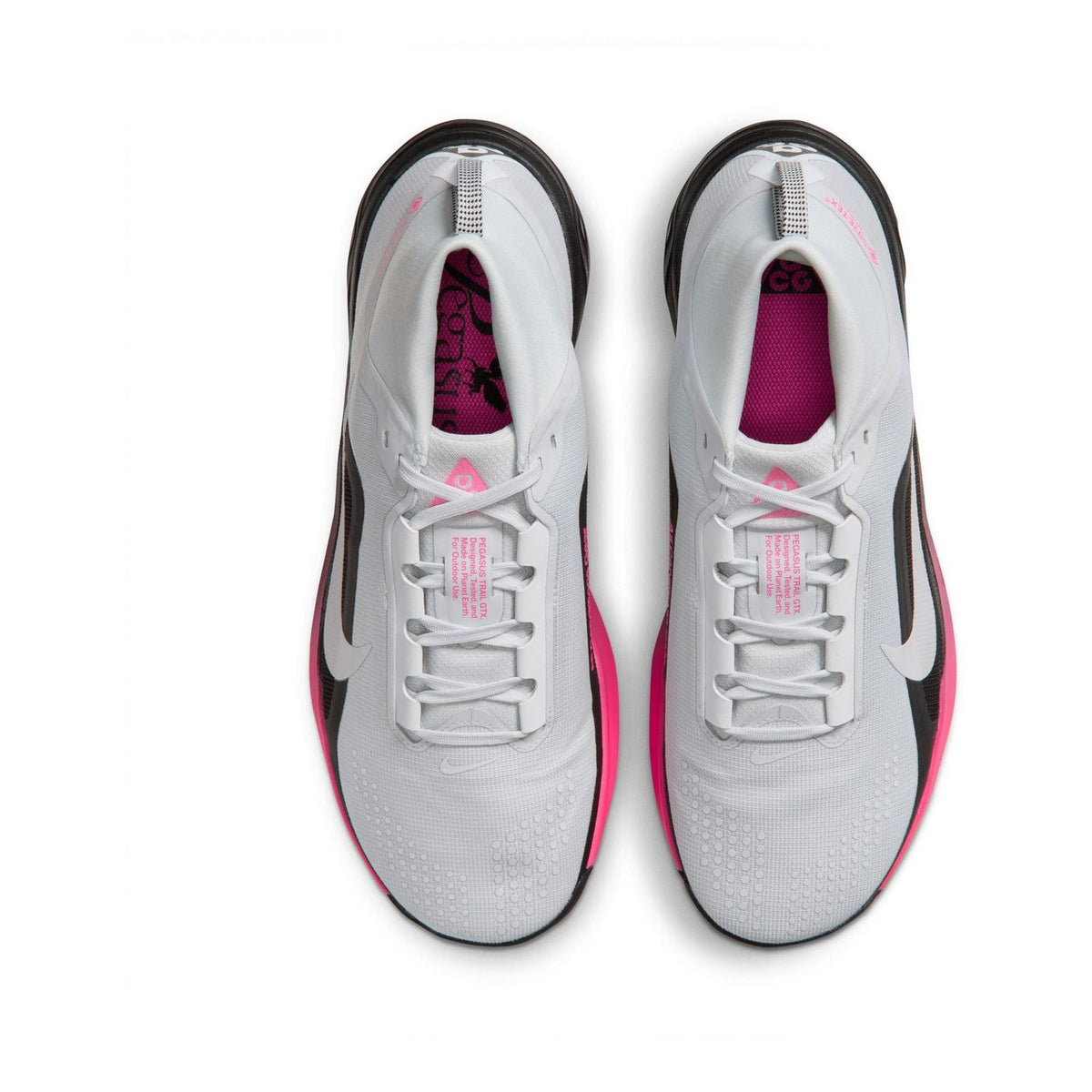 Nike ACG Peg Trail Gore-Tex Lace-Up Sneakers