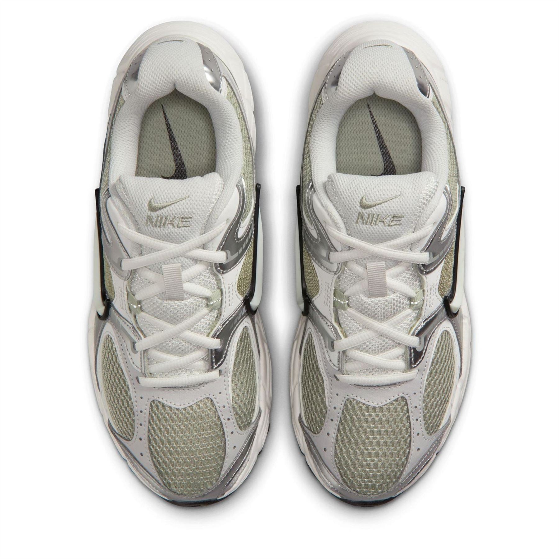 Nike Vomero Run 5 Lace-Up Running Trainers