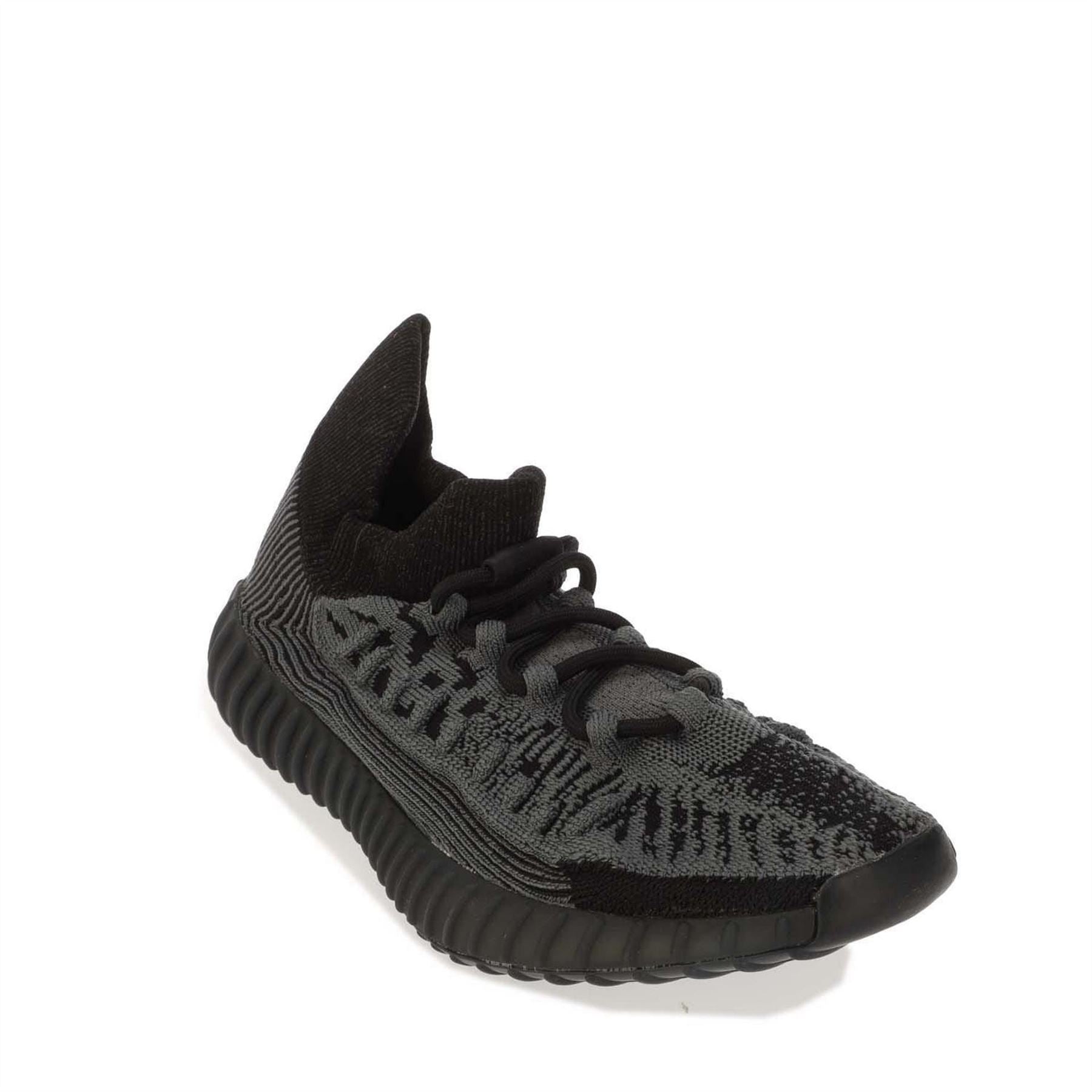 Yeezy V2 Cmpct Trainers
