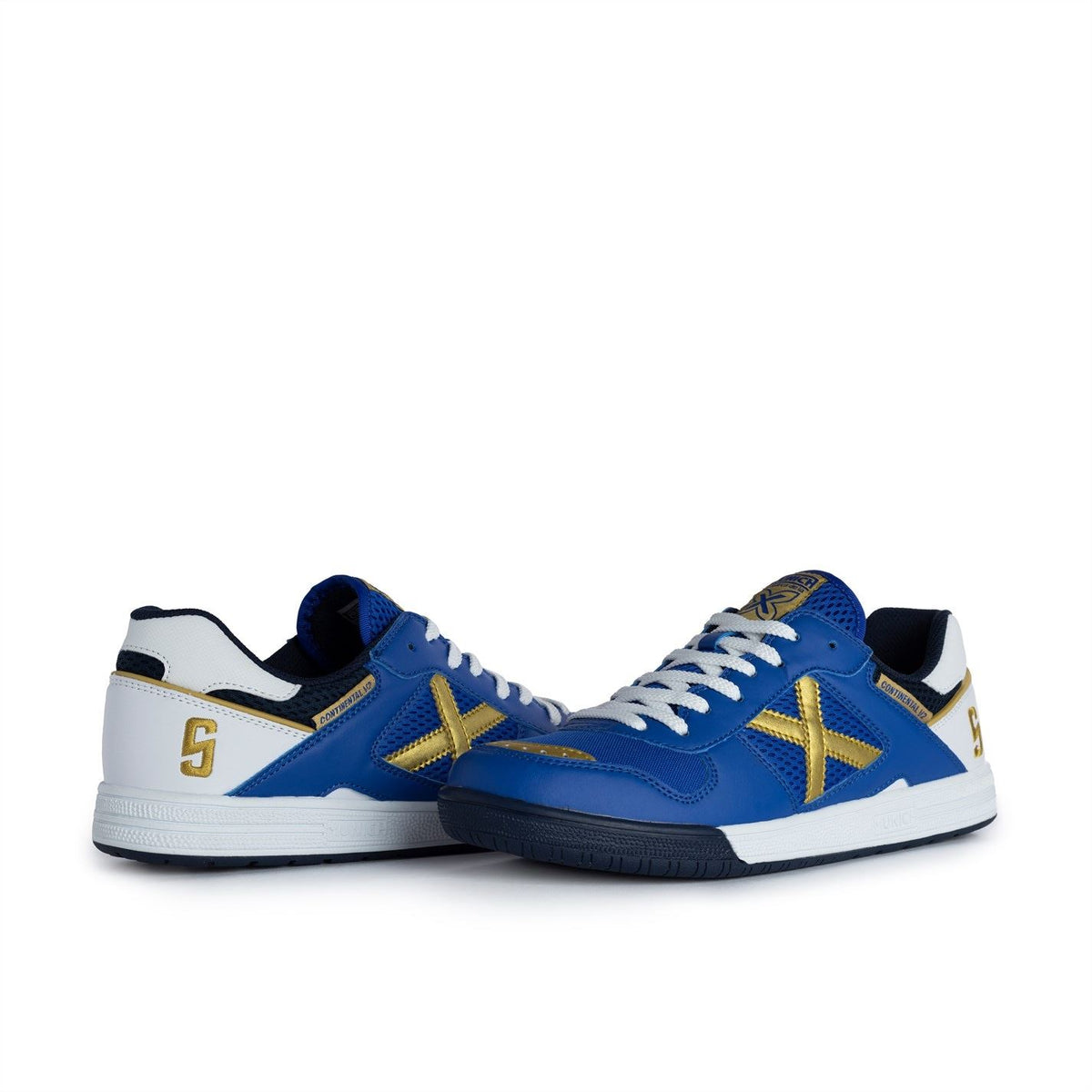 Munich Mens Continental V2 Football Trainers