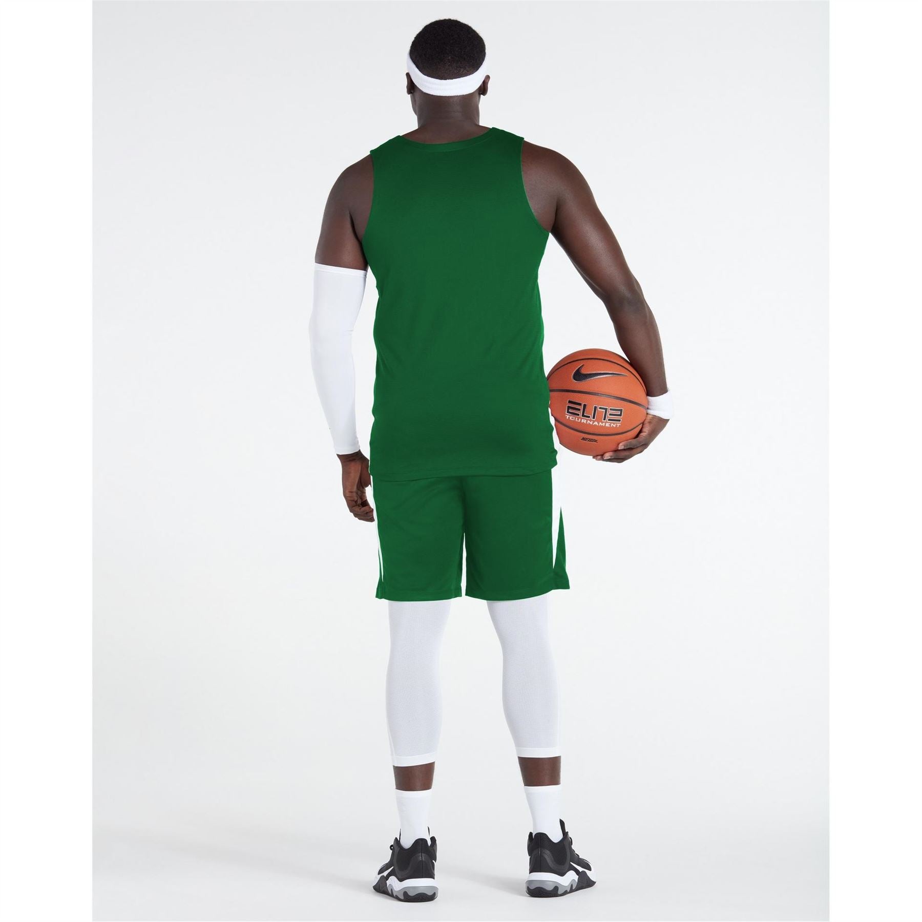 Nike Regular Fit Wide Leg Basketball Bermuda Shorts