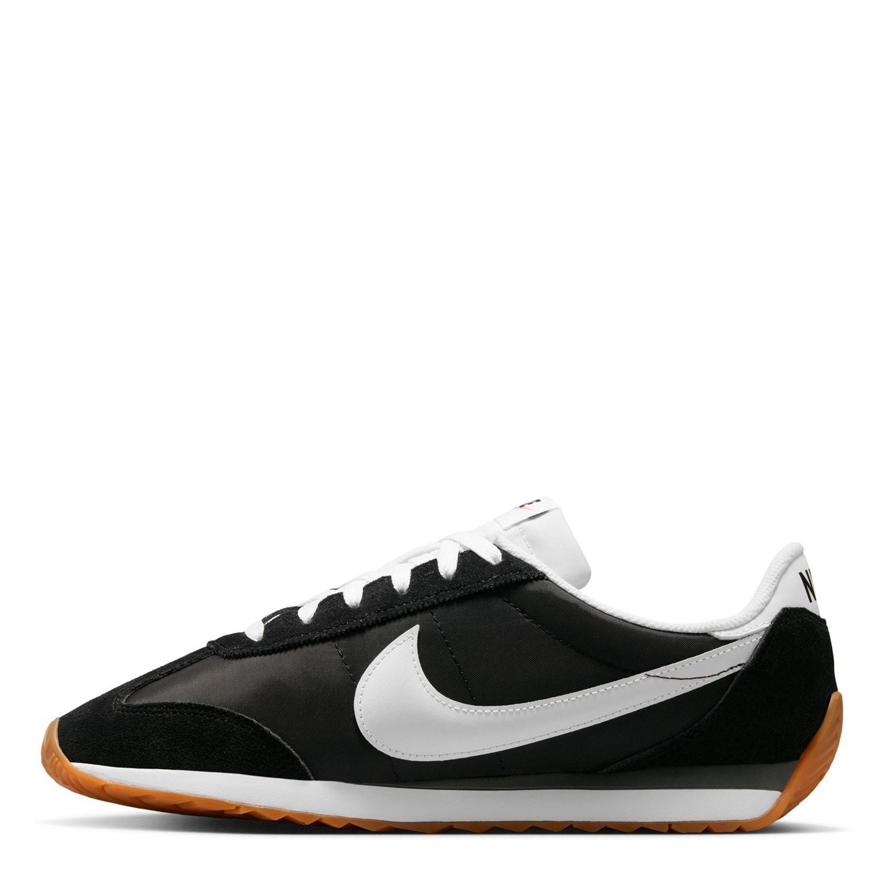 Nike Low Heel Round Toe Low Top Sneakers