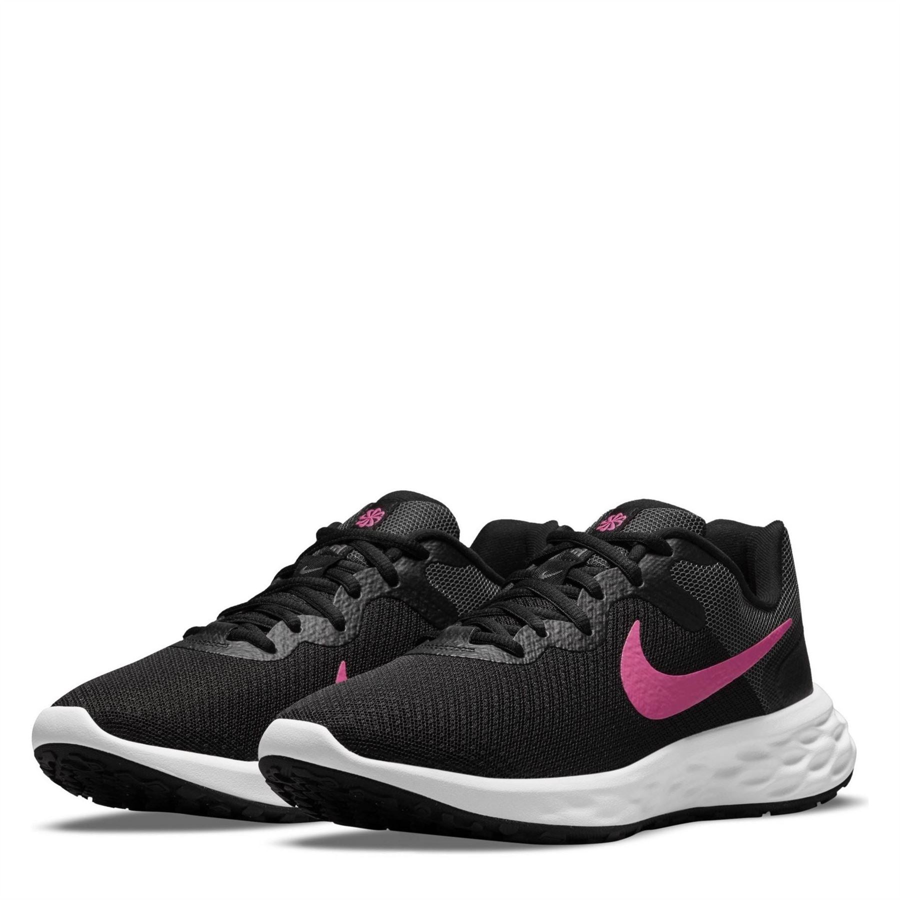 Nike Womens Revolution 6 Running Shoes