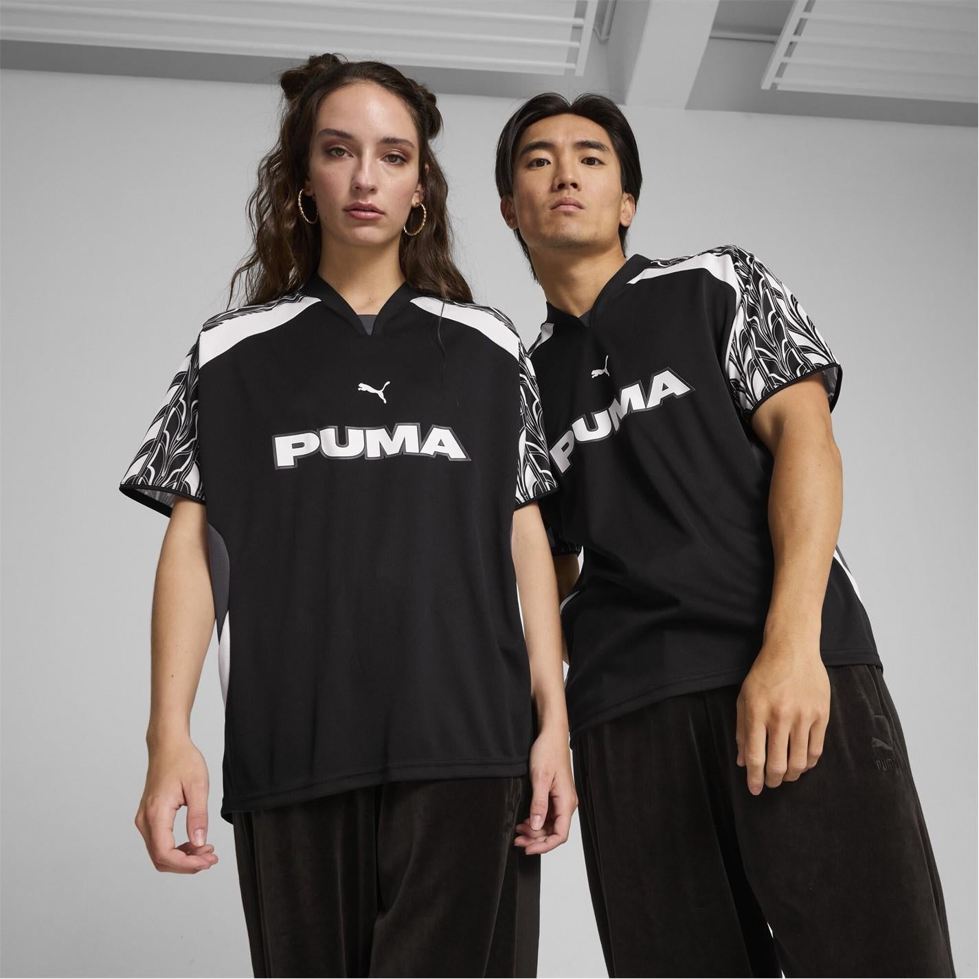 Puma V-Neck Logo Print Short Sleeve T-Shirt