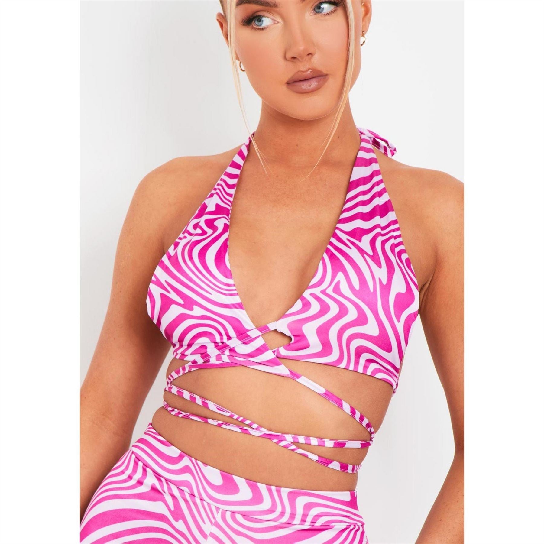 Missy Empire Halter Neck Cross Co Ord Top