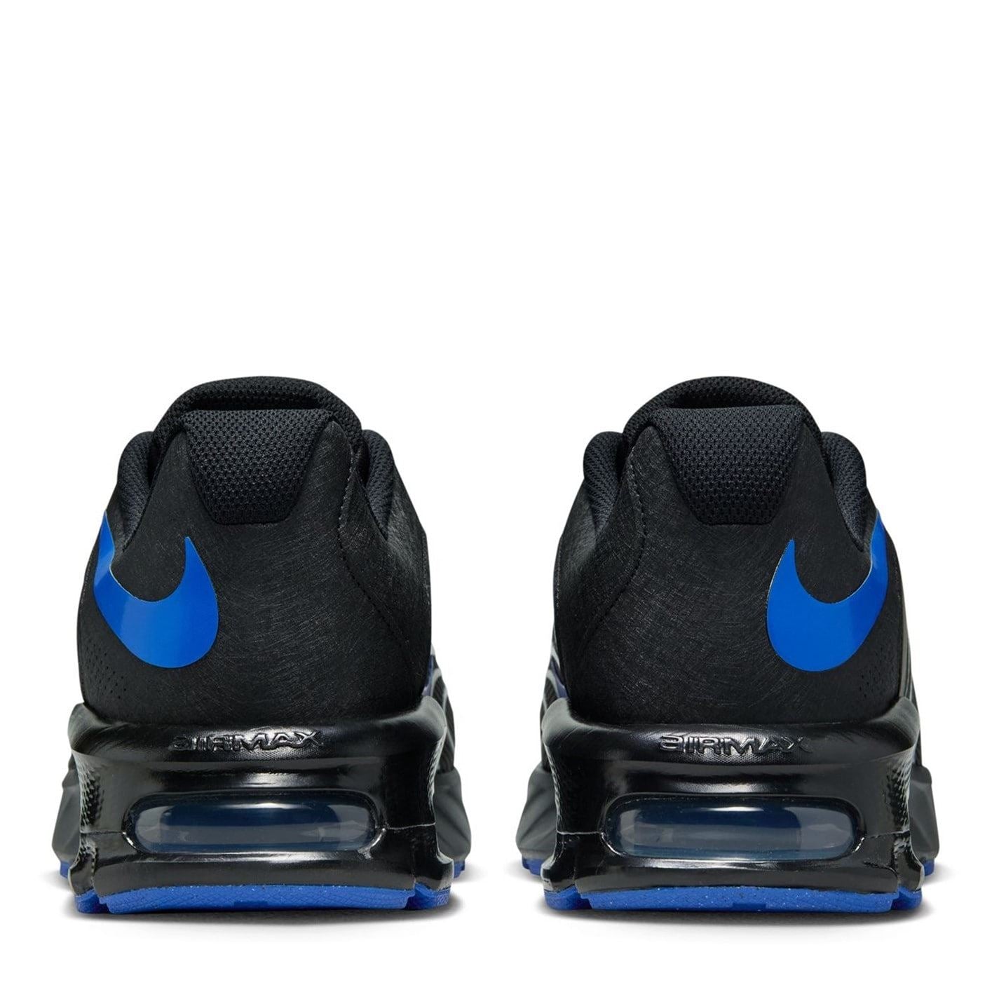 Nike Air Max Low Top Lace-Up Sneakers