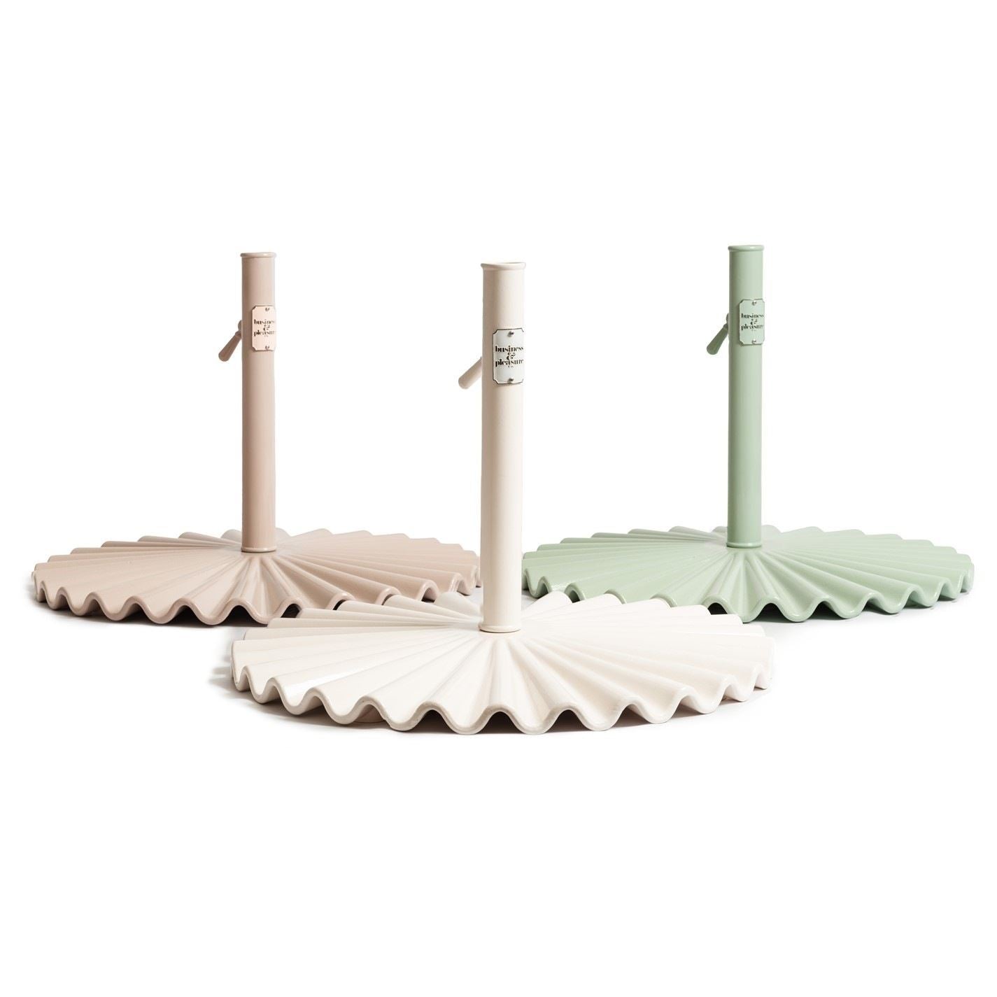 Business and Pleasure Co Clamshell Umbrella Base   Dusky Pink