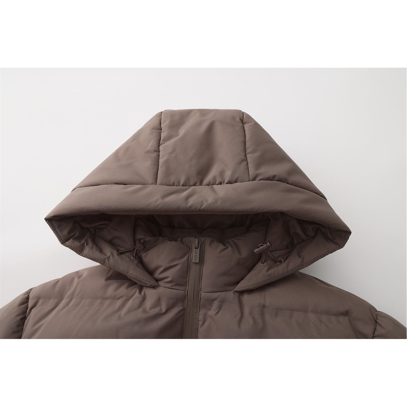 Everlast Water Resistant Windproof Detachable Hood Long Sleeve Puffer Jacket