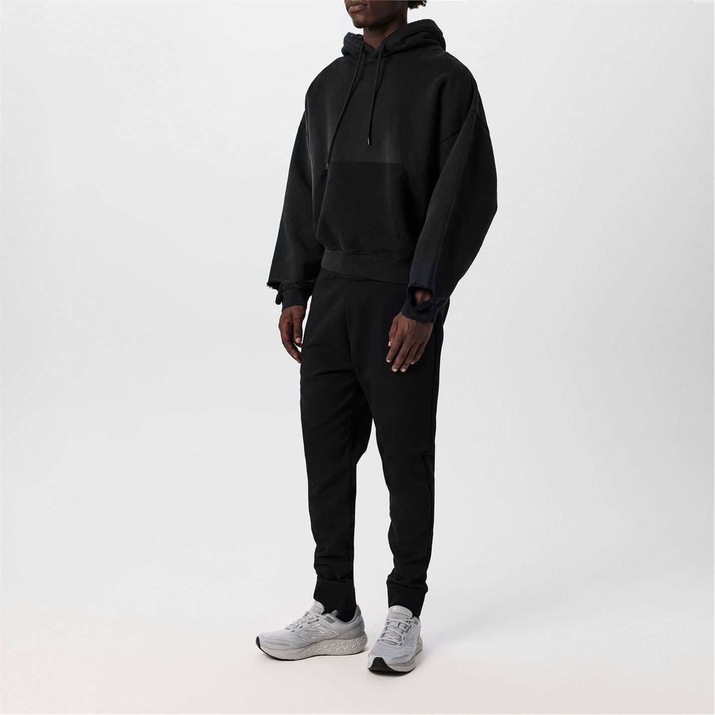 New Balance Mens Fresh Foam 680 V8 Running Shoe