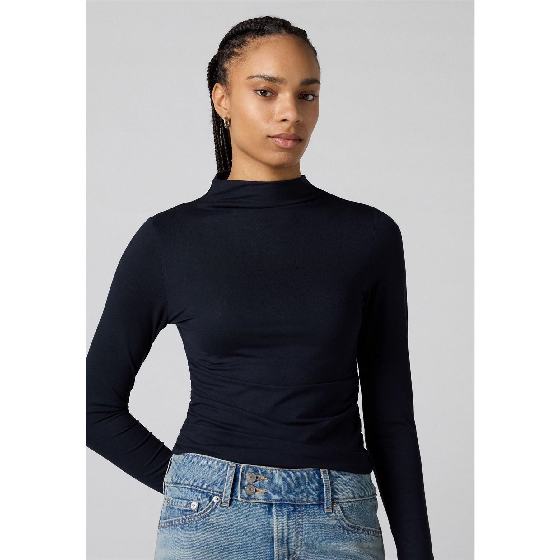 Levis Nina Mock Neck Long Sleeve Slim Fit T-Shirt