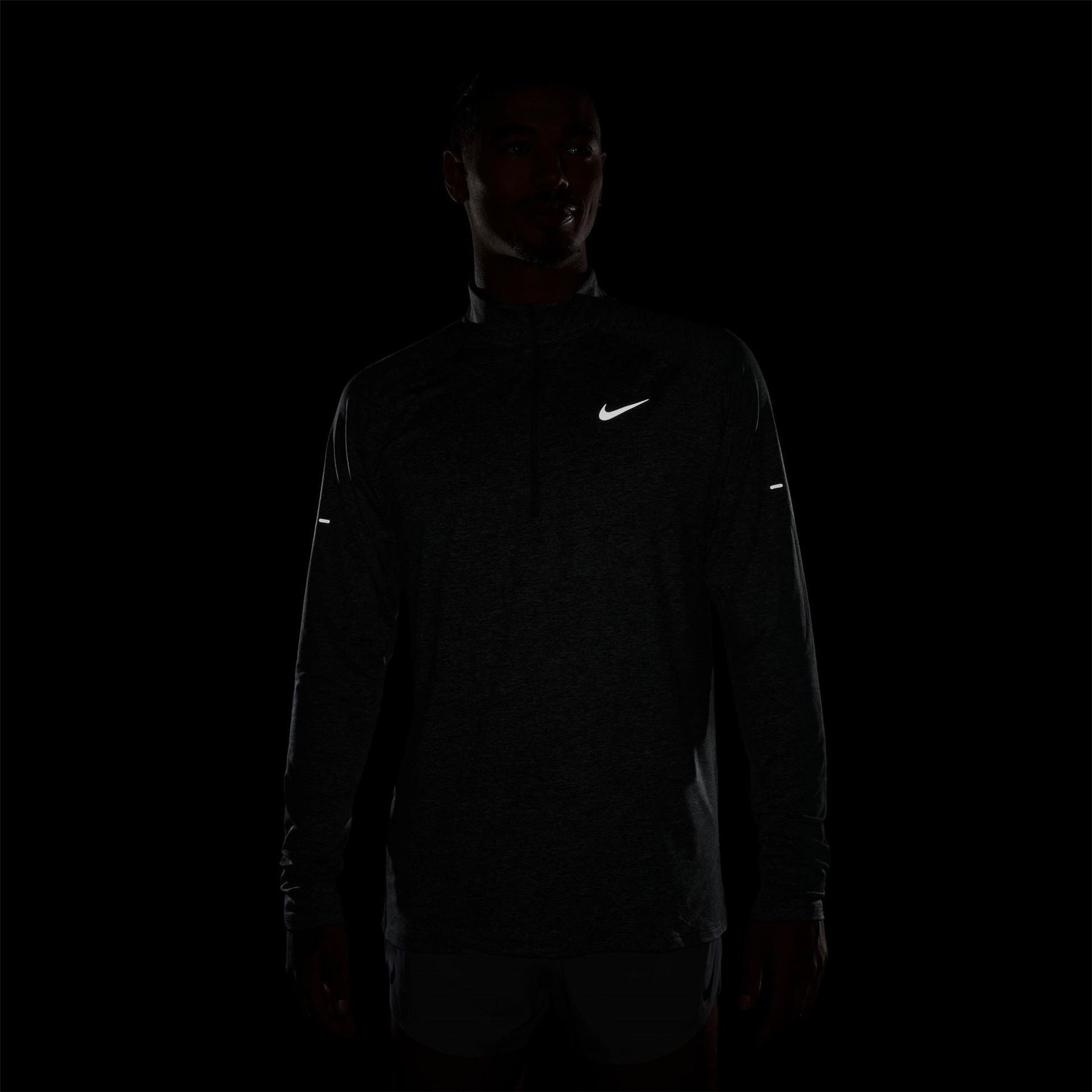 Nike Stride Zip Neck Regular Fit T-Shirt