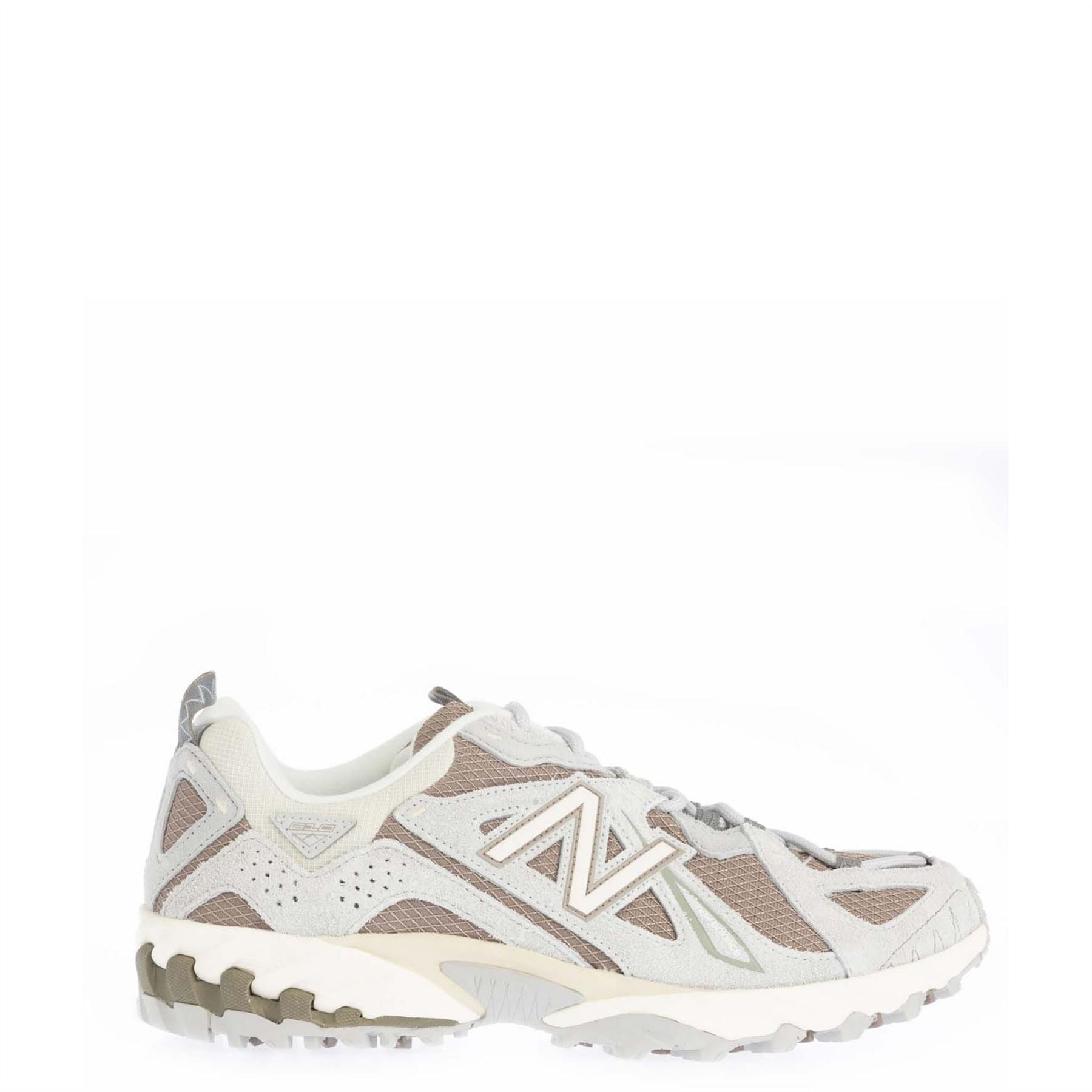 New Balance V1 Trainers