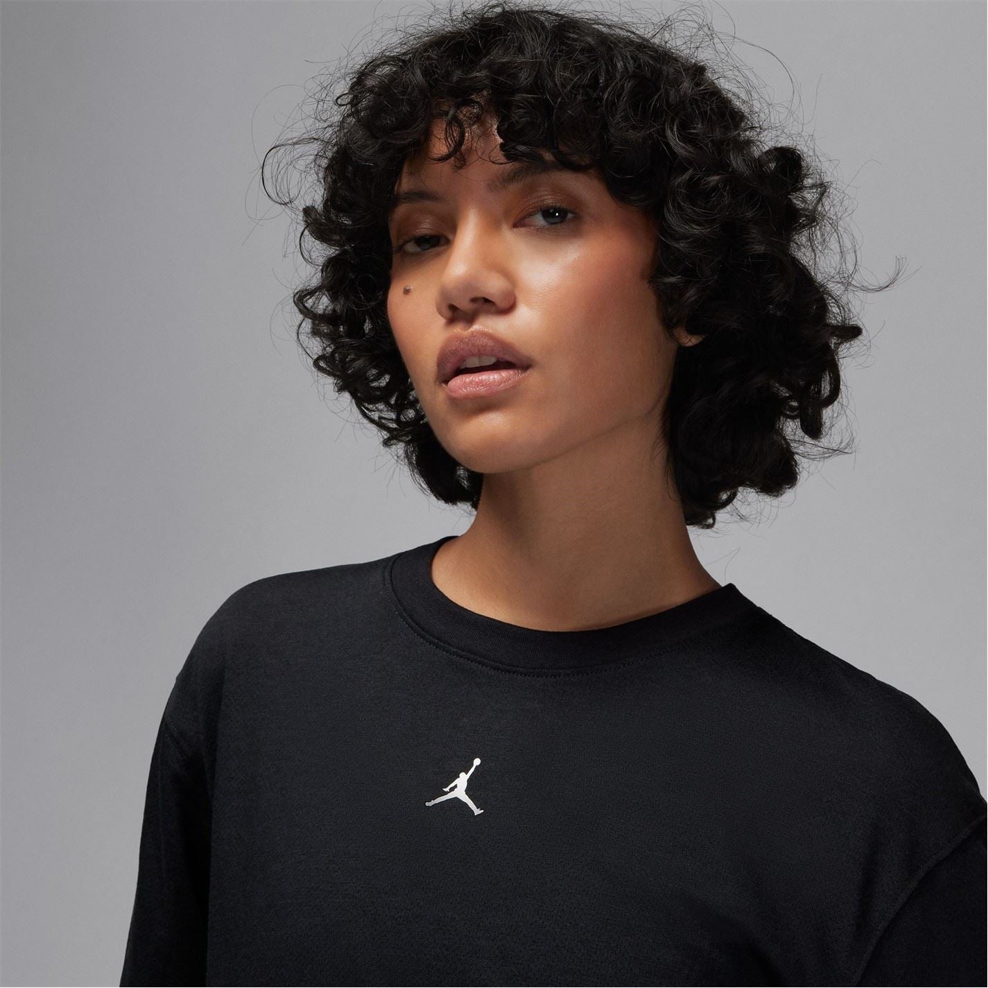 Nike Sport Diamond Crew Neck Regular Fit T-Shirt