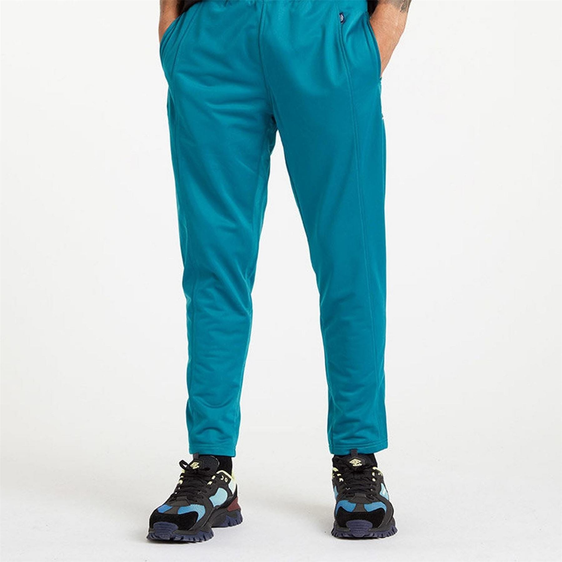 Umbro Darted Tapered Pants