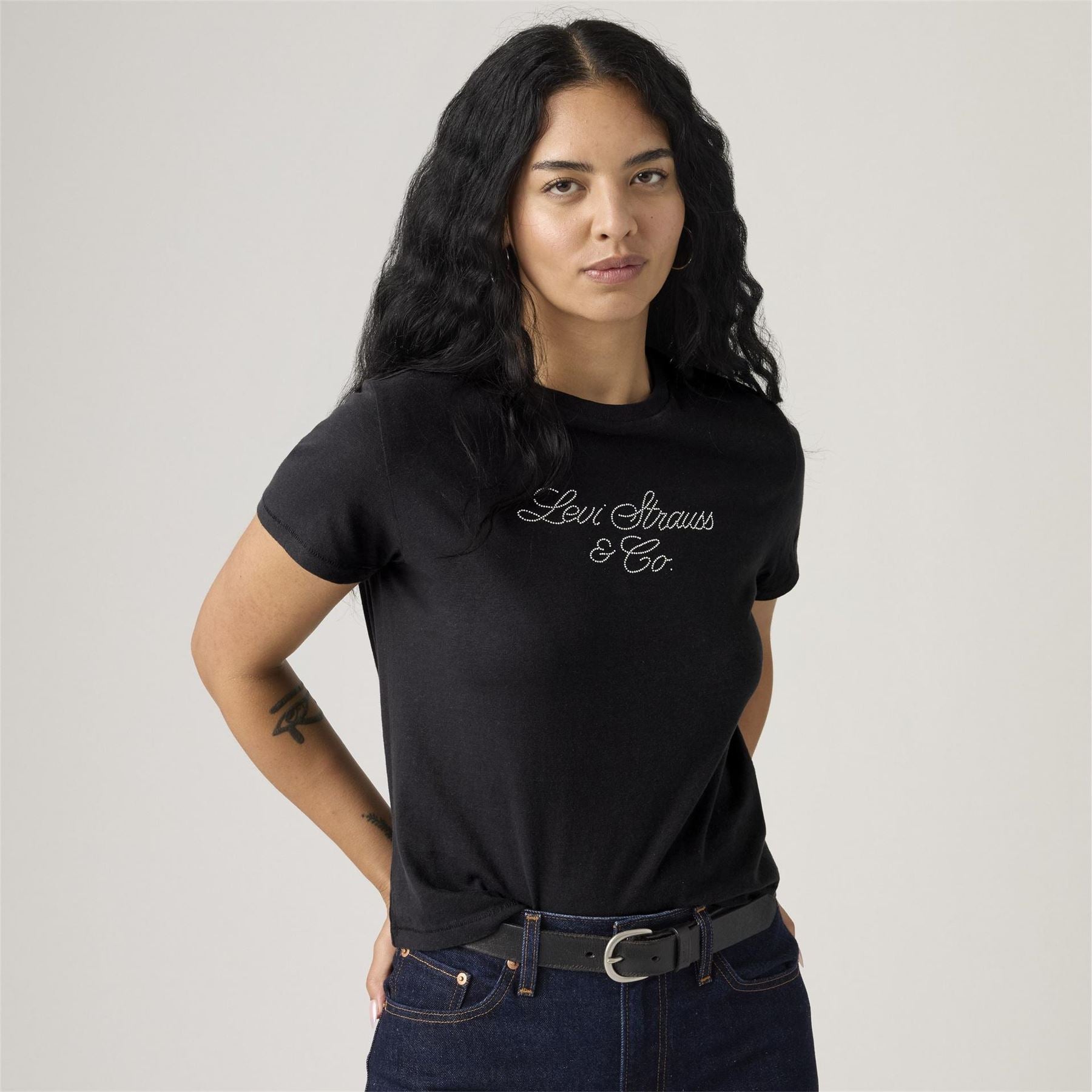 Levis Classic Script T-Shirt