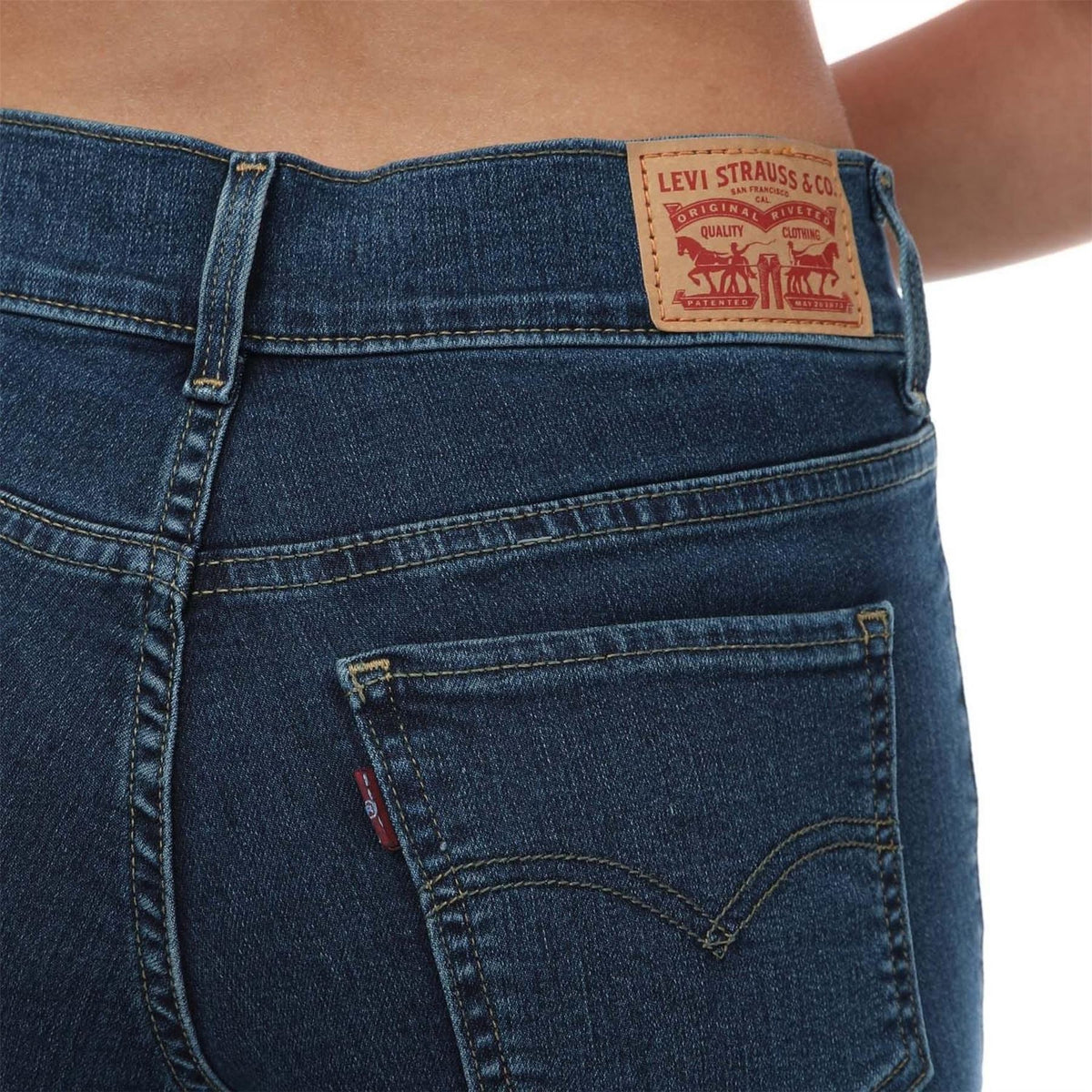 Levis 311 Shaping Skinny Slit Hem Jeans