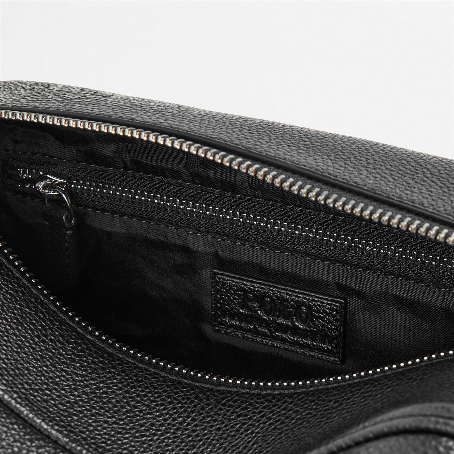 Polo Ralph Lauren Rectangle Shape Wash Bag with Silver Tone Hardware