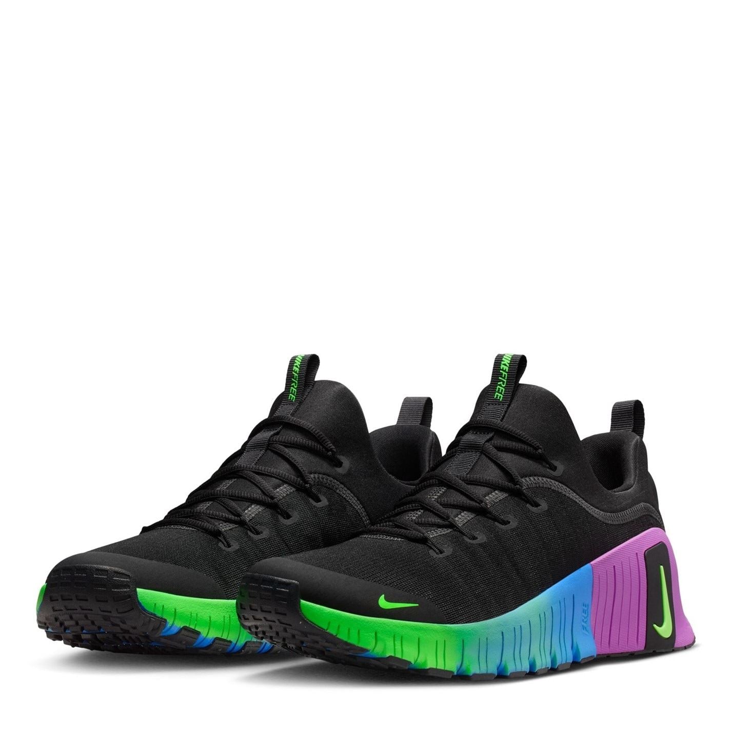 Nike Free Metcon 6 Low Top Sneakers