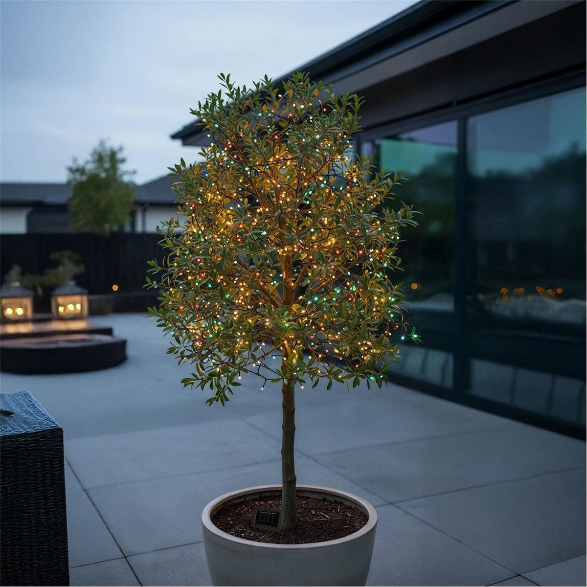 Streetwize Led String Lights   20m Solar Multi Coloured