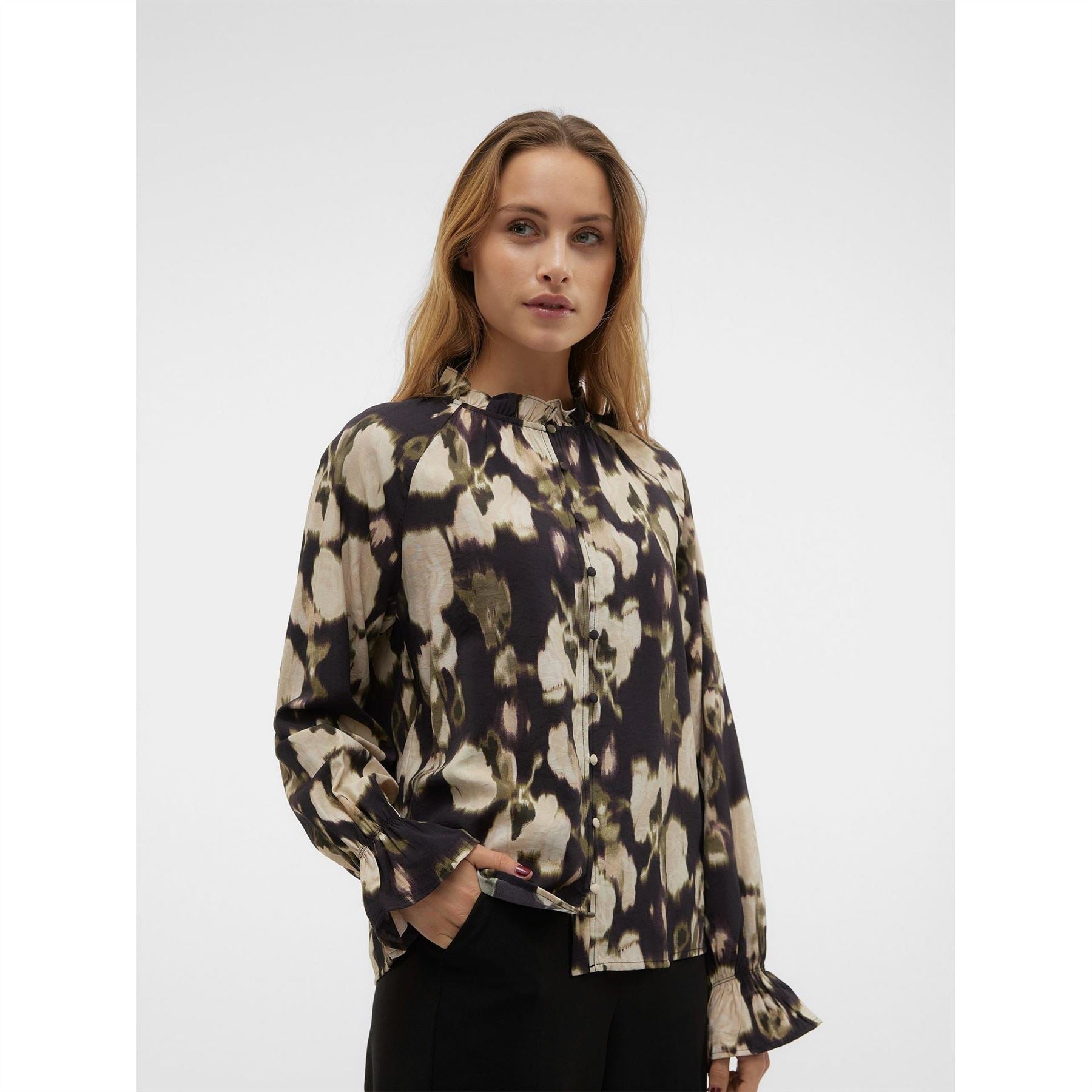 Vero Moda Button Front High Neck Cropped Shirt