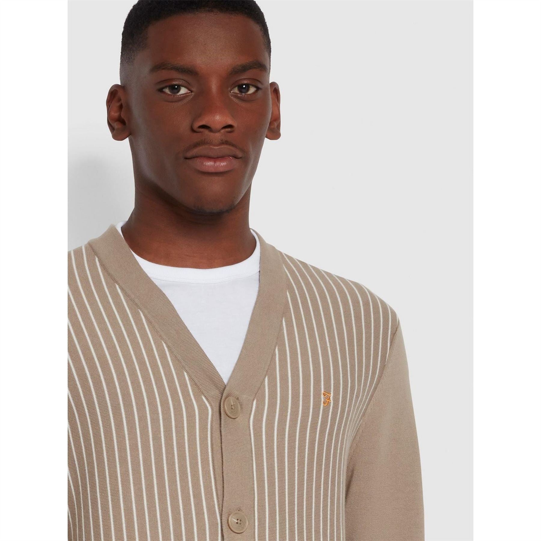 Farah V-Neck Regular Fit Long Sleeve Sweater