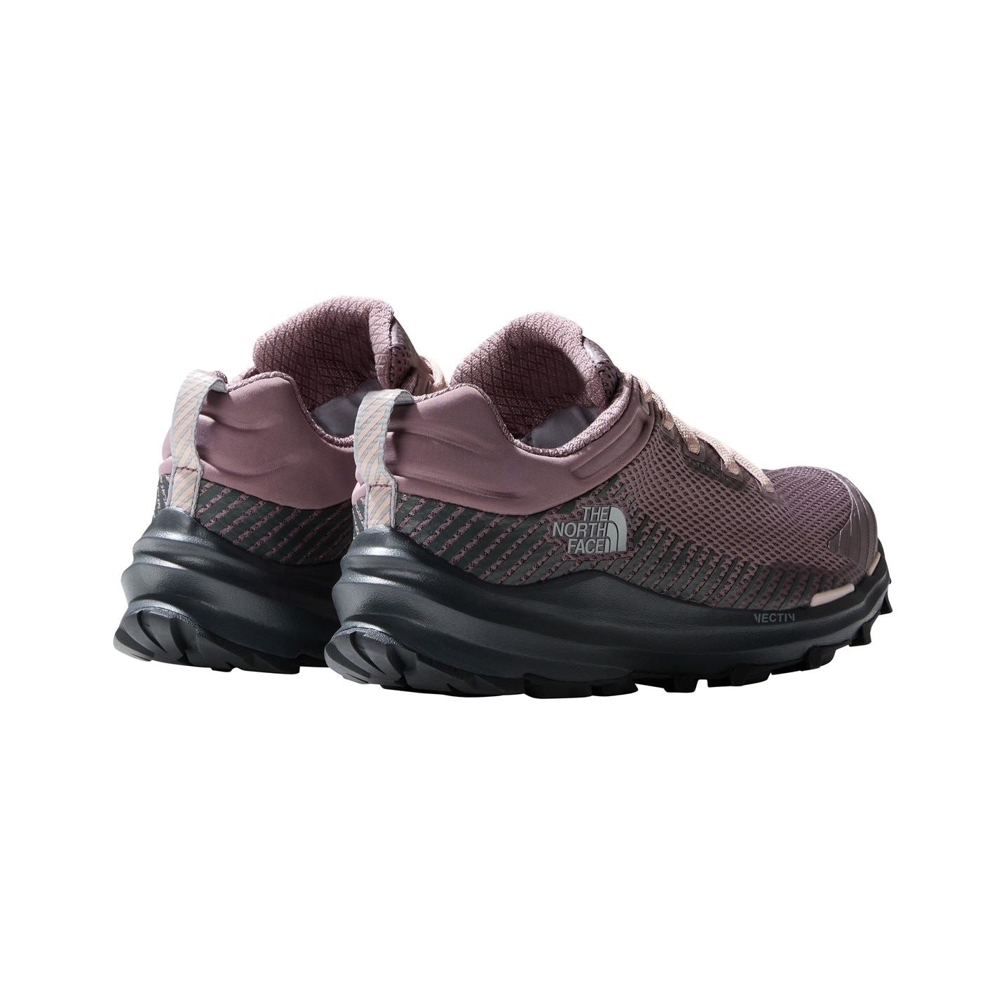 The North Face Vectiv Fastpack Stripe Patterned Low Top Hiking Shoes